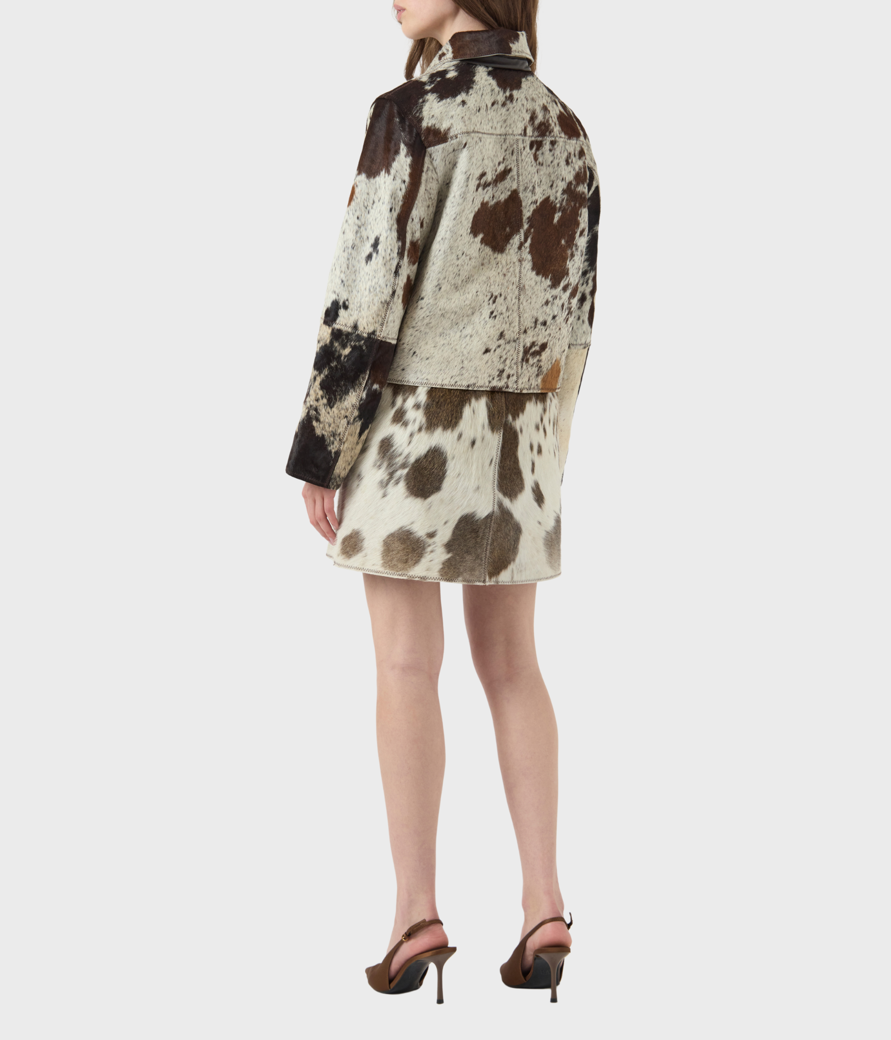 YASCAROLINE LS COW LEATHER JACKET - D2D. (Chocolate Brown AOP:Cow Print)