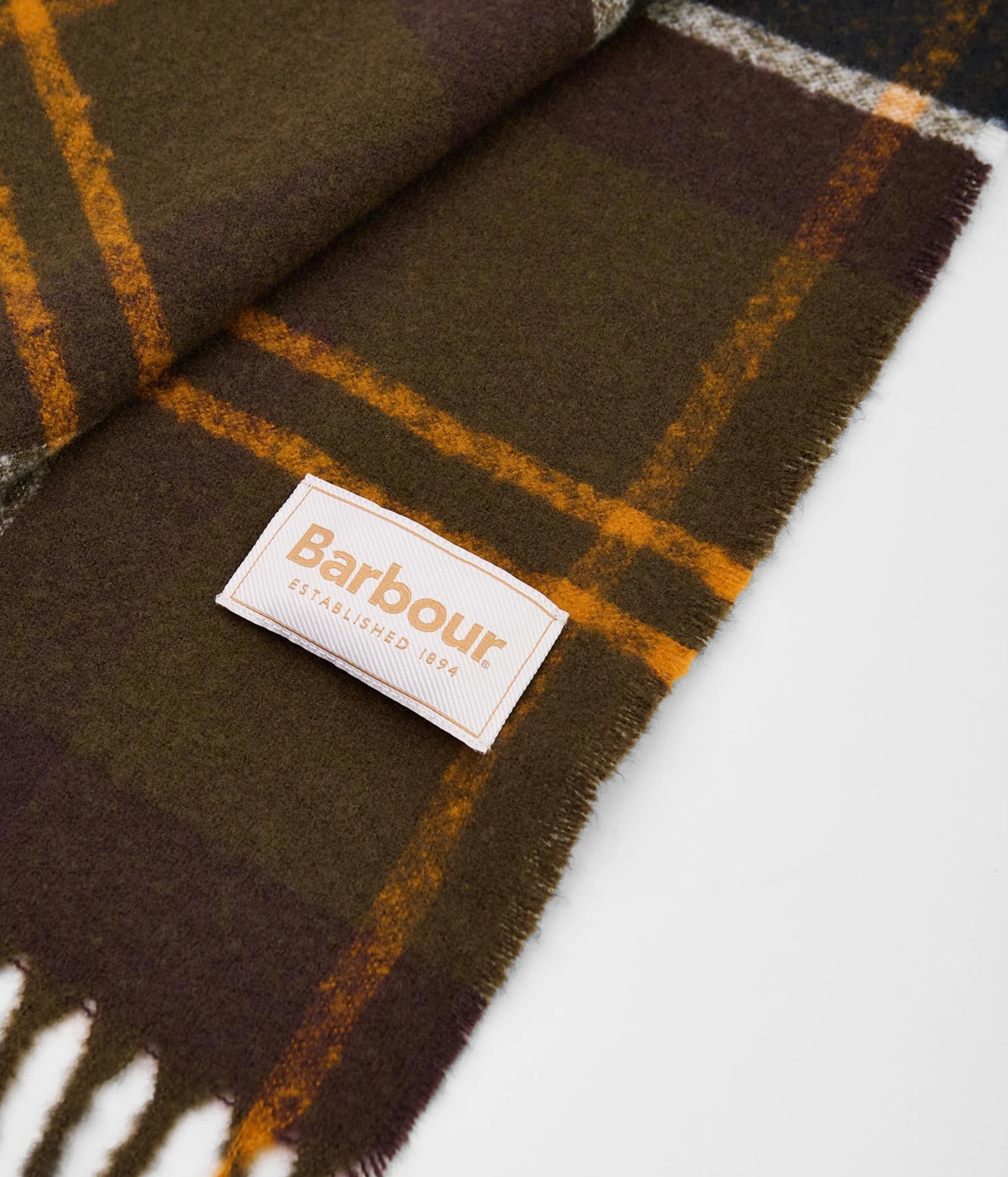 Barbour Deanna Tartan Scarf (TN11 Classic Tartan)