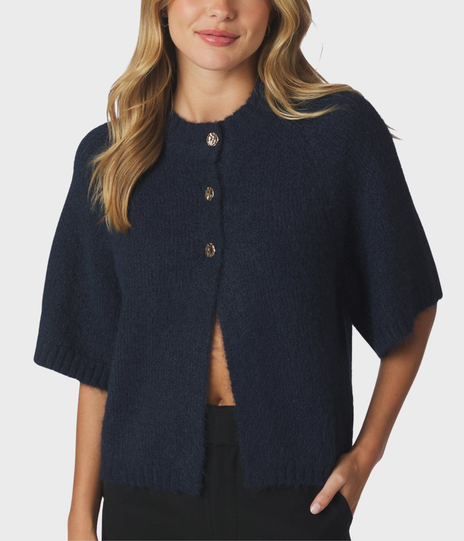 Benuta Fluffy Knit Cardigan. (Smoke Blue)