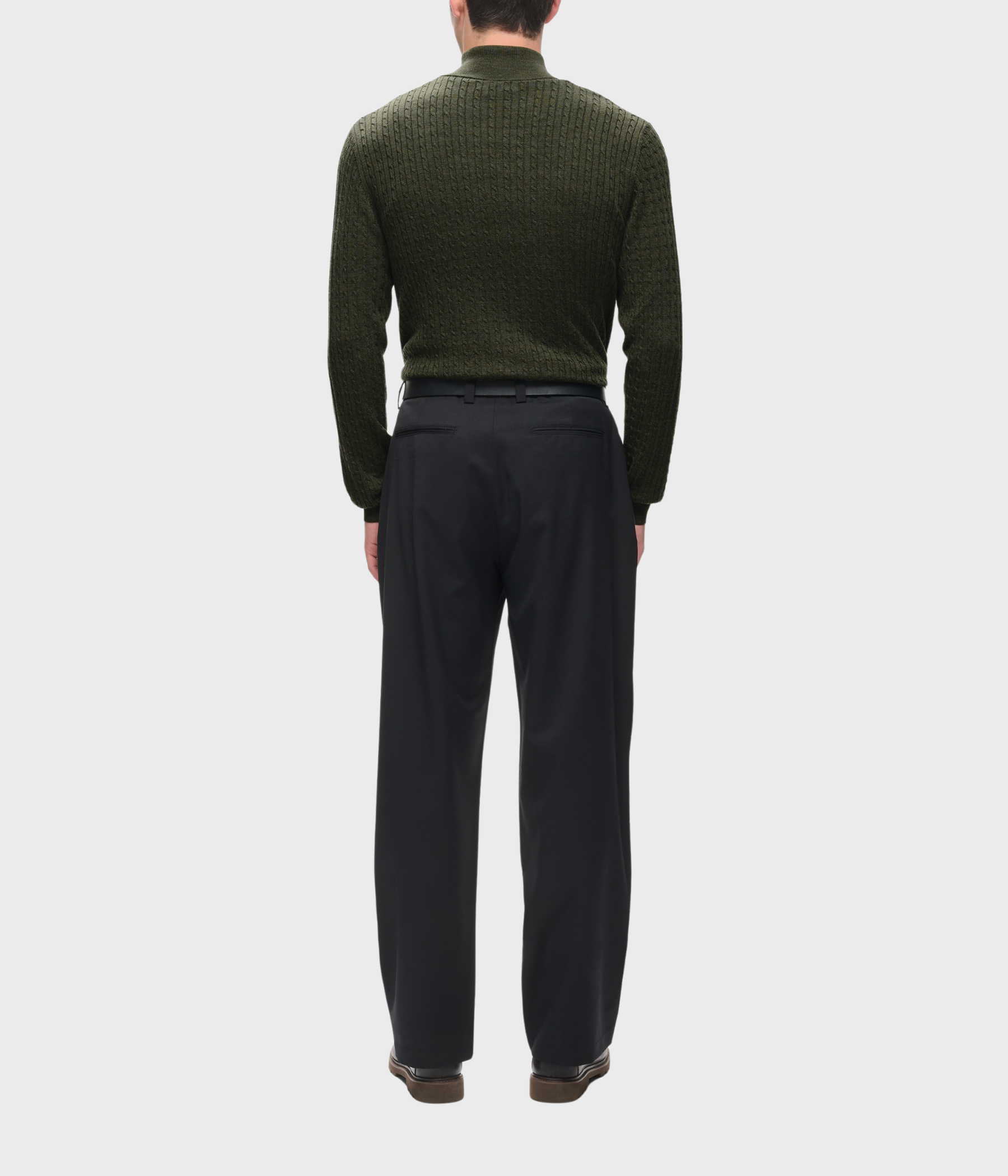 Mamason Sz Cabel. (21505 Forest Night)