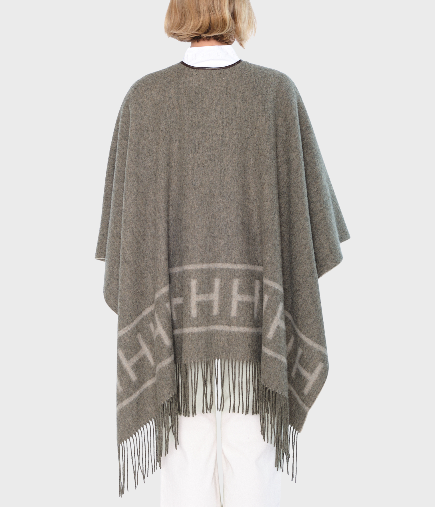 HÉST Shawl (6004Brown)