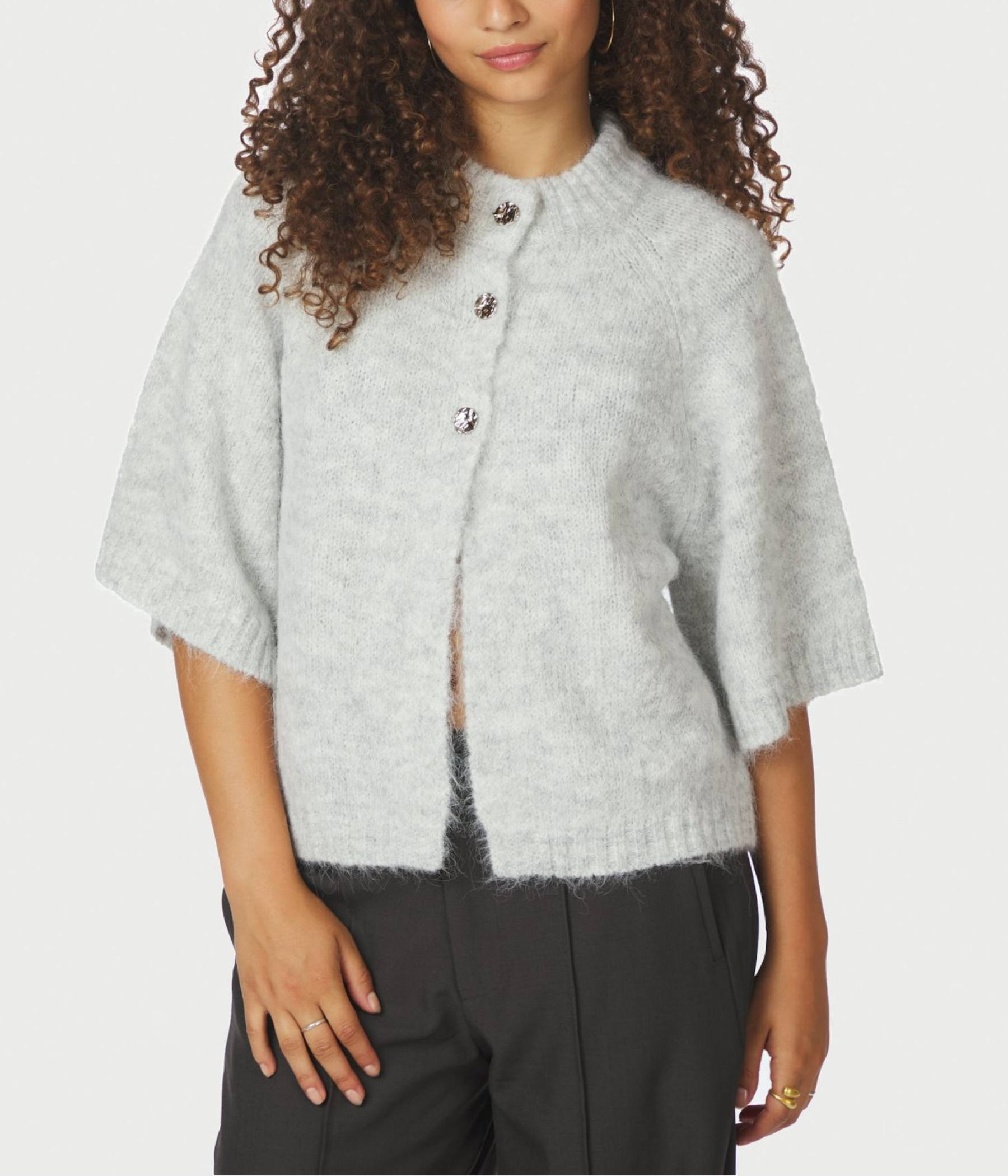 Benuta Fluffy Knit Cardigan. (103 Light Grey Melange)