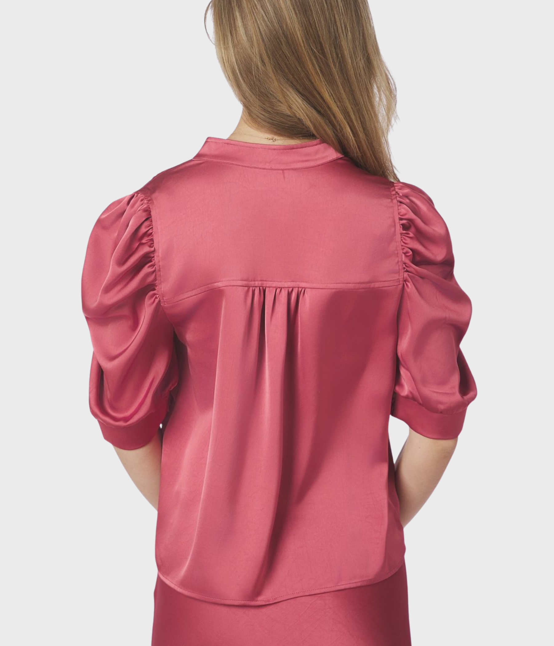 Roella Heavy Sateen Blouse. (430 Cherry Pink)