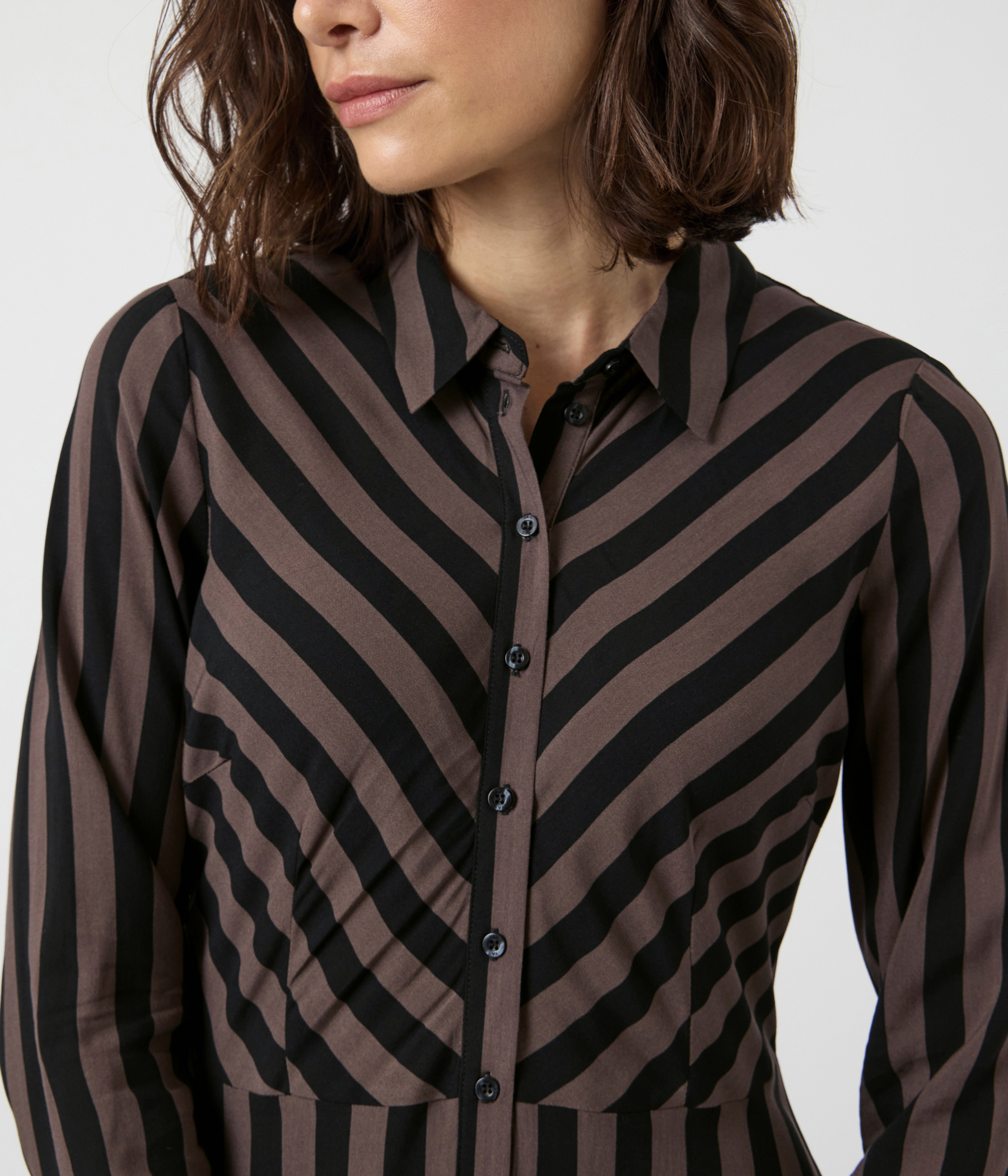 YASSAVANNA LONG SHIRT DRESS S. NOOS (Chocolate brown/ stripes black)