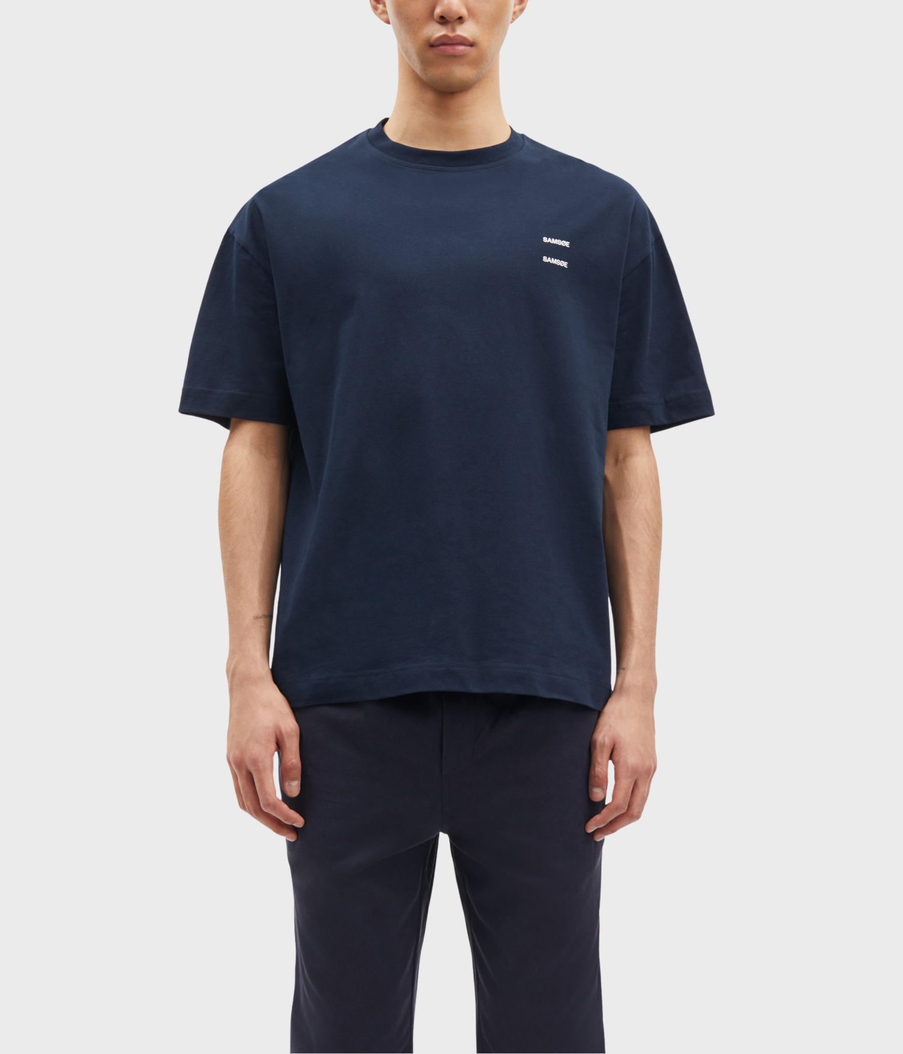 Joel T-Shirt 11415. (SALUTE)