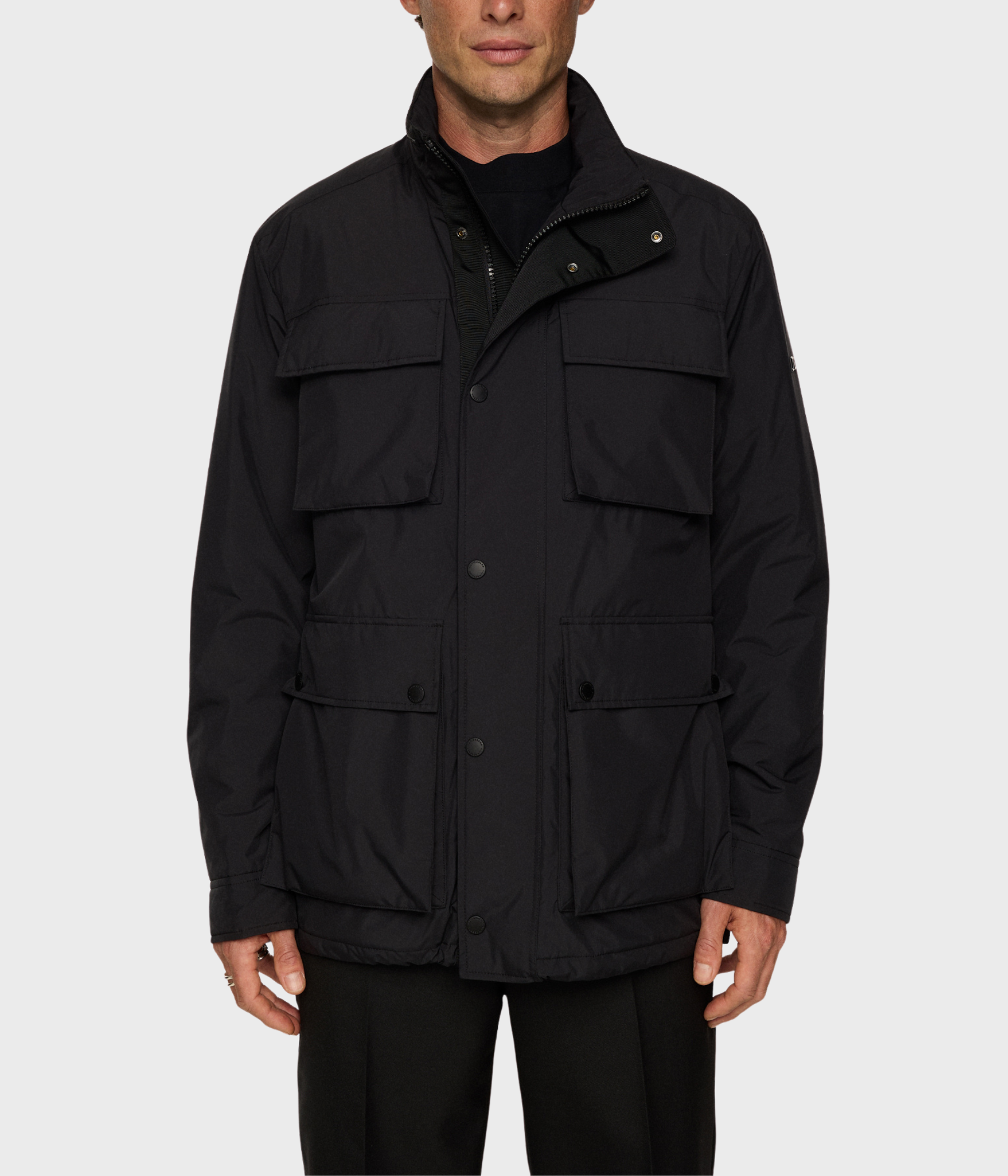Aiden 2L Padded Jacket. (9999 Black)