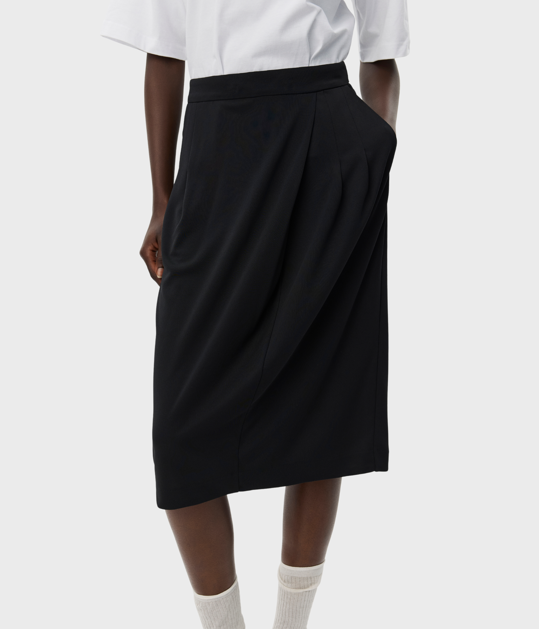 Theasw Skirt (1000 black)