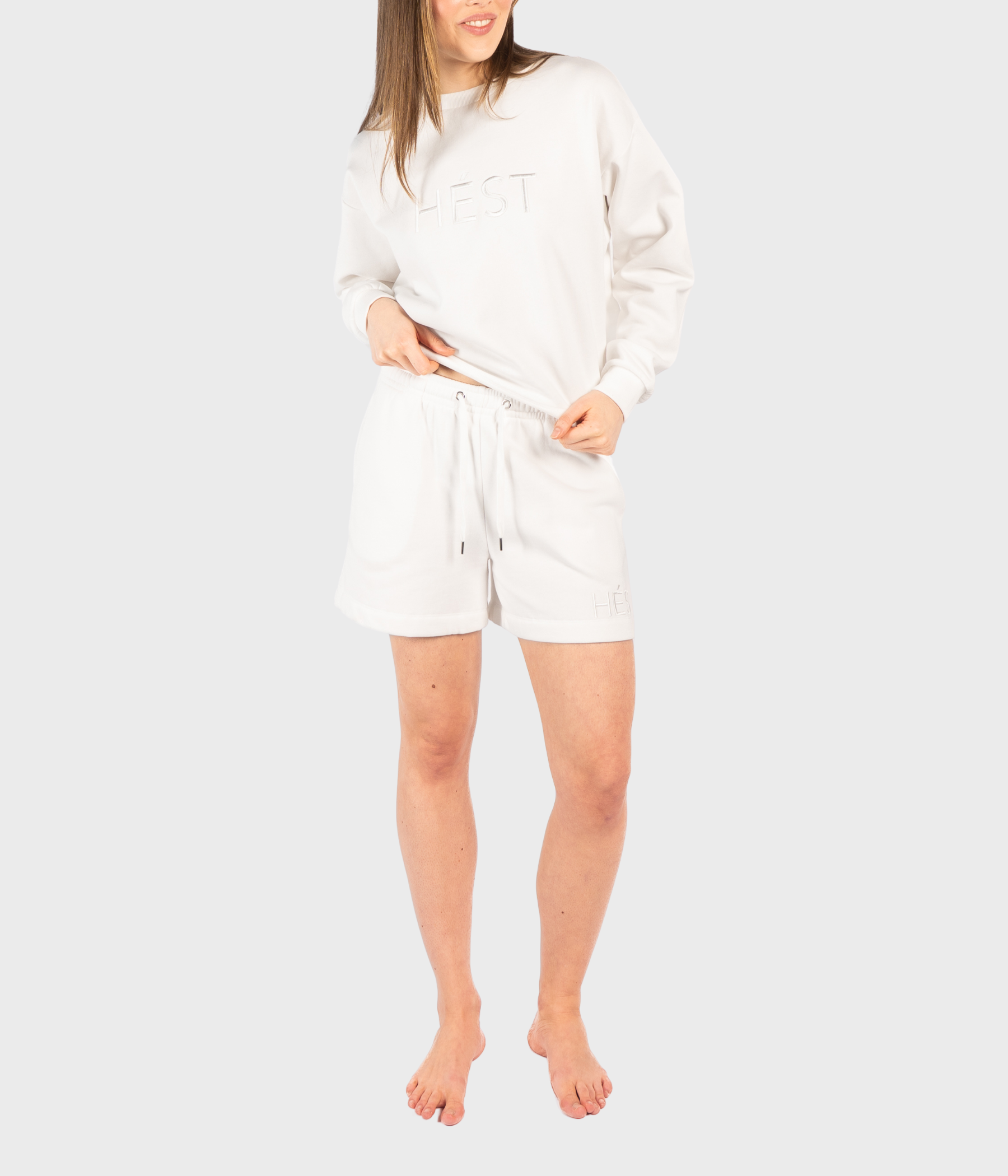 Gabriela Shorts (0003 White Alyssum)