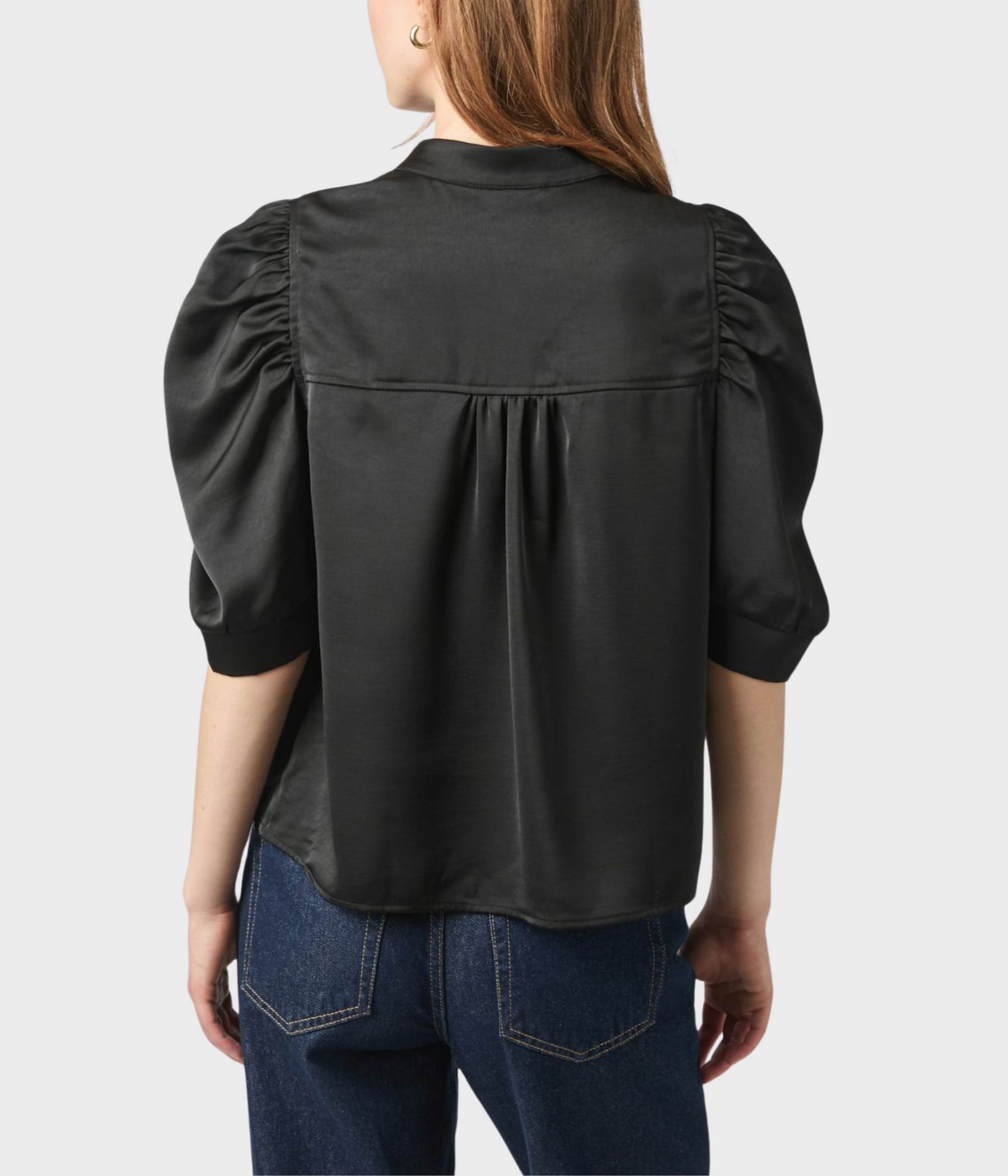 Roella Heavy Sateen Blouse. (100 Black)