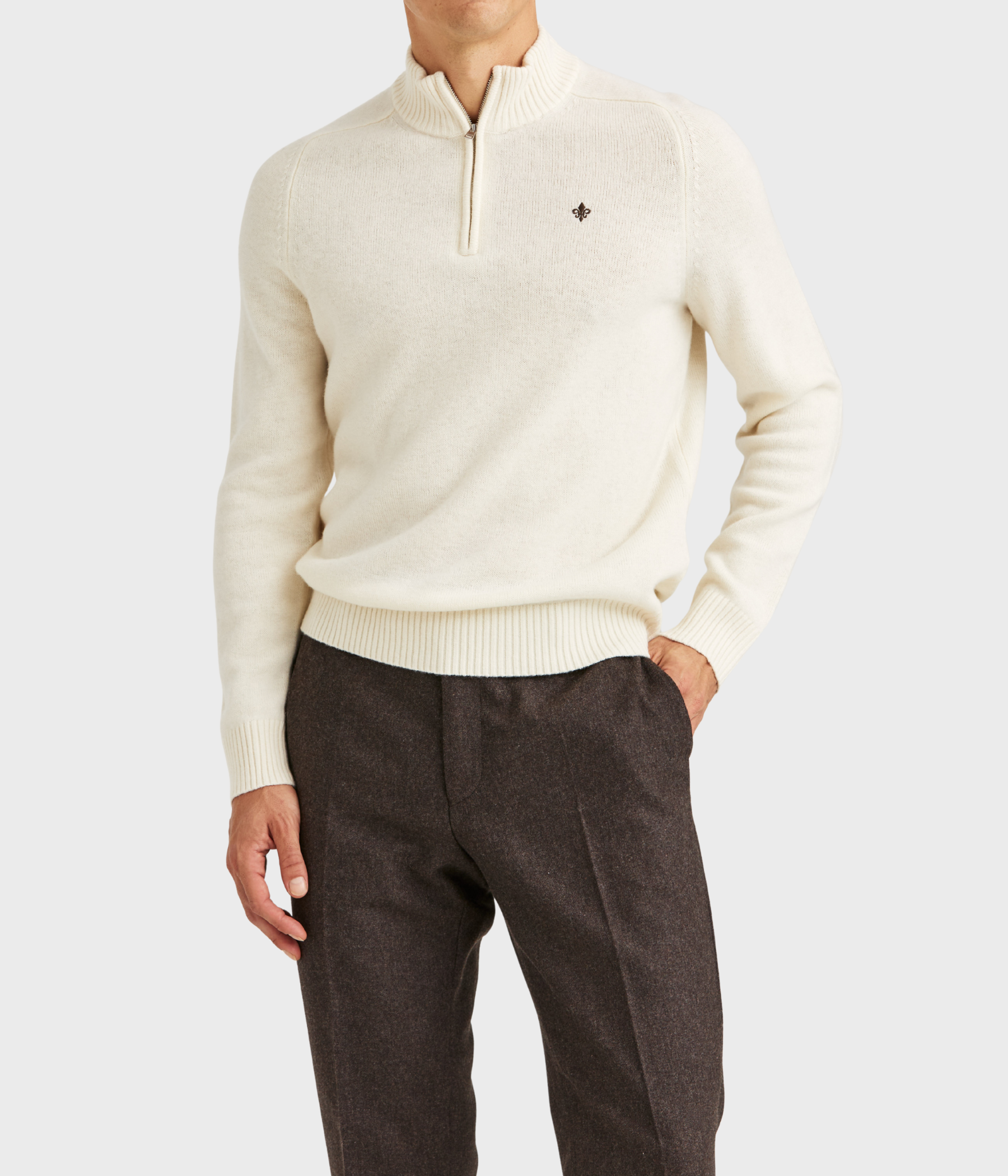 New Hertford Half Zip. (02 Off white)
