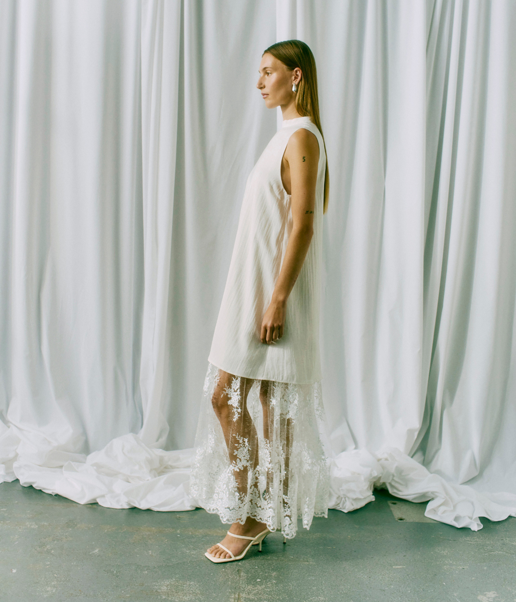 Cmtenley-Dress (8273 Jet Stream)