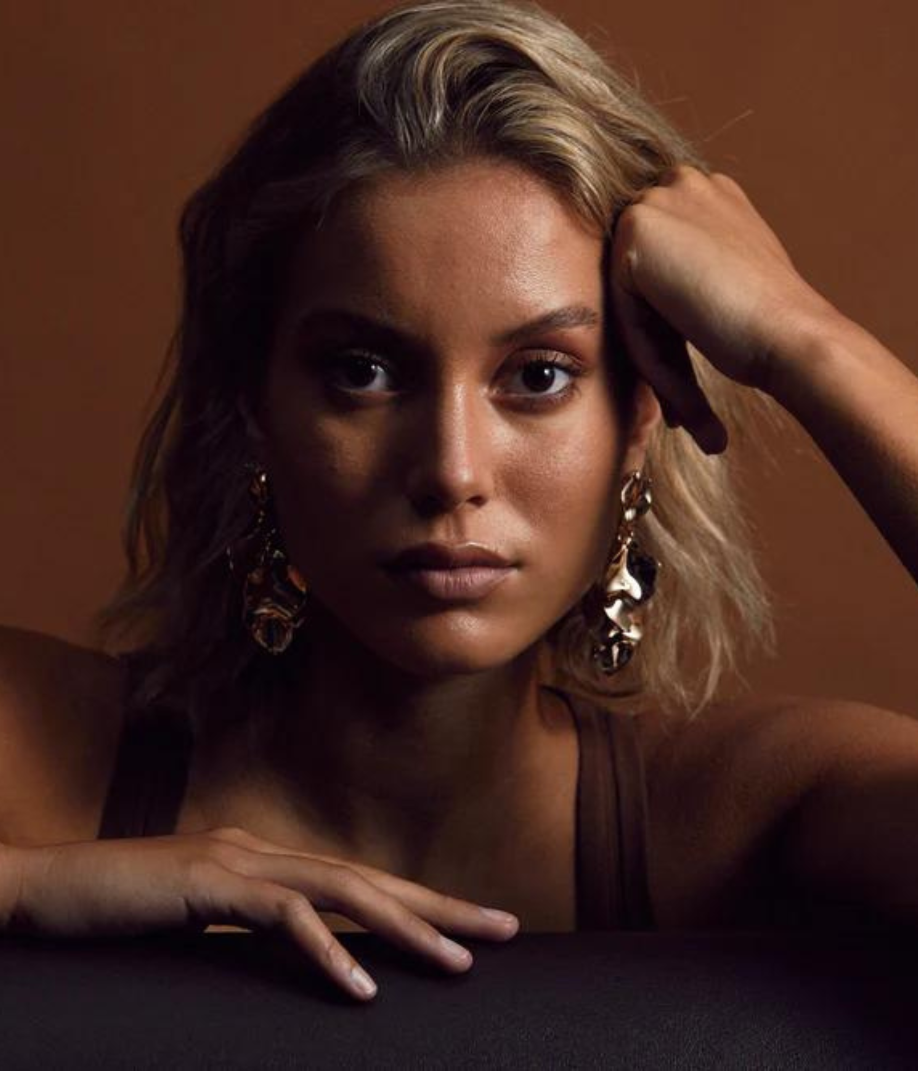 Leaf Earrings Metallic Gold. (Metallic Gold) - D.O. Design Only