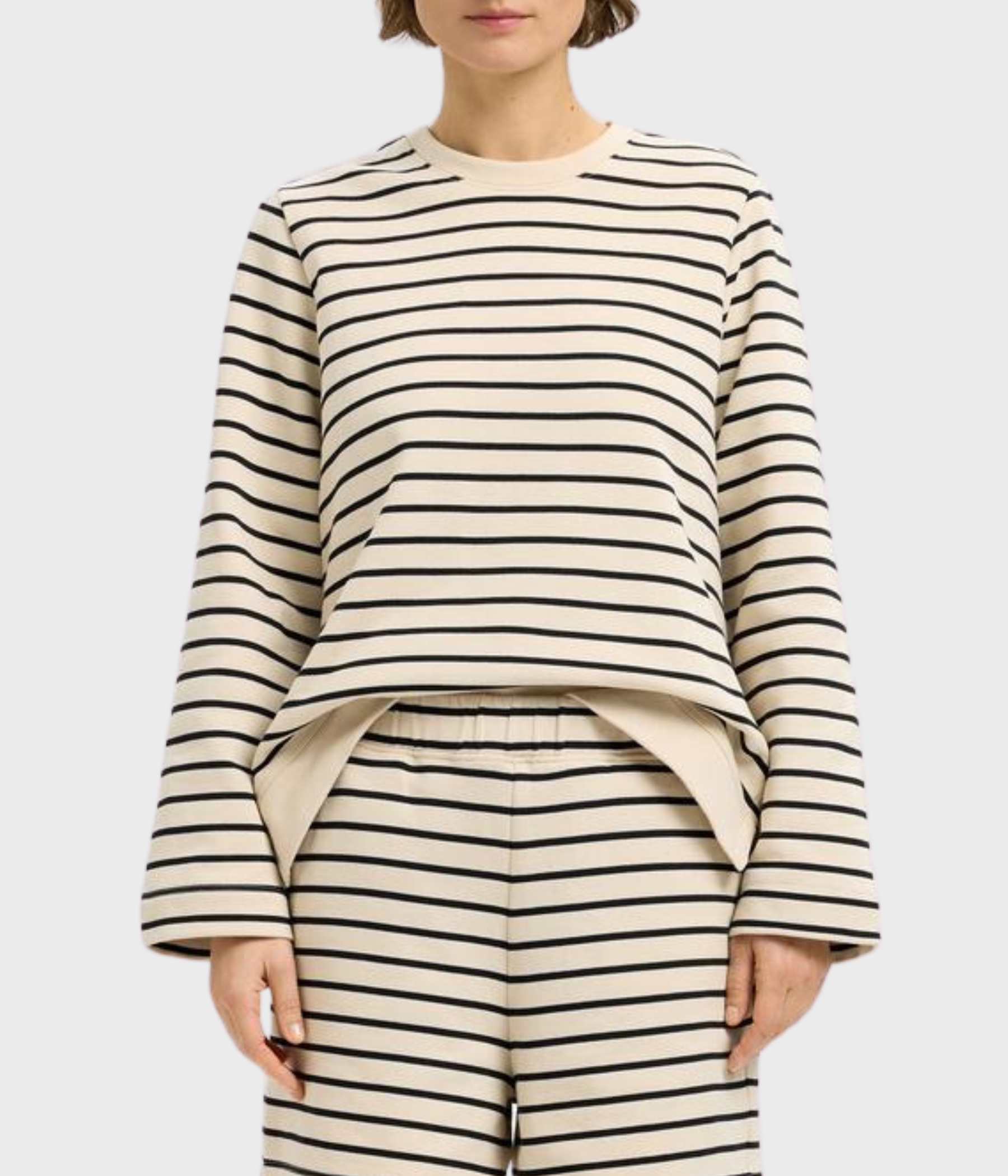 En randig stickad tröja från Selected Femme