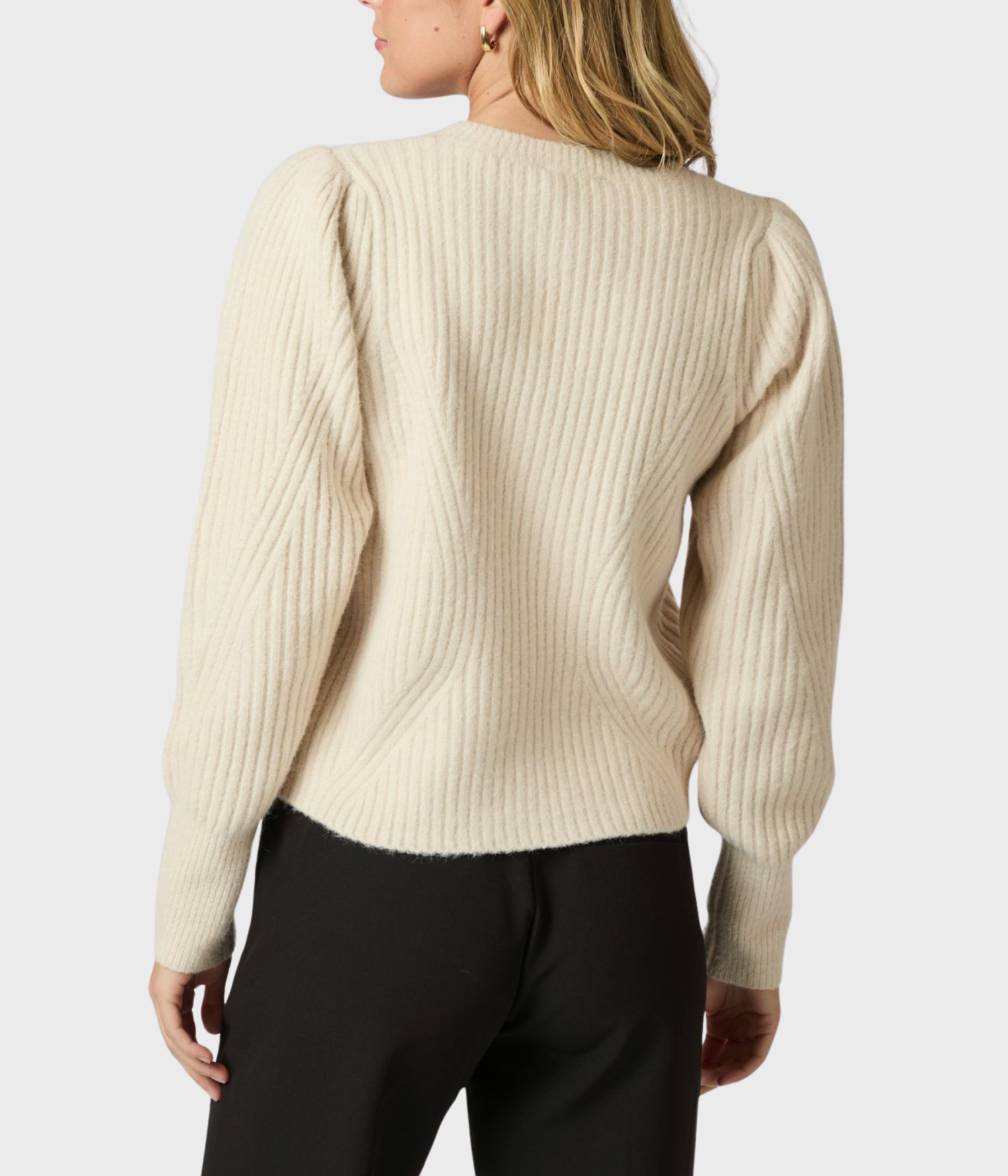 Puli Knit Cardigan (124 Ivory)