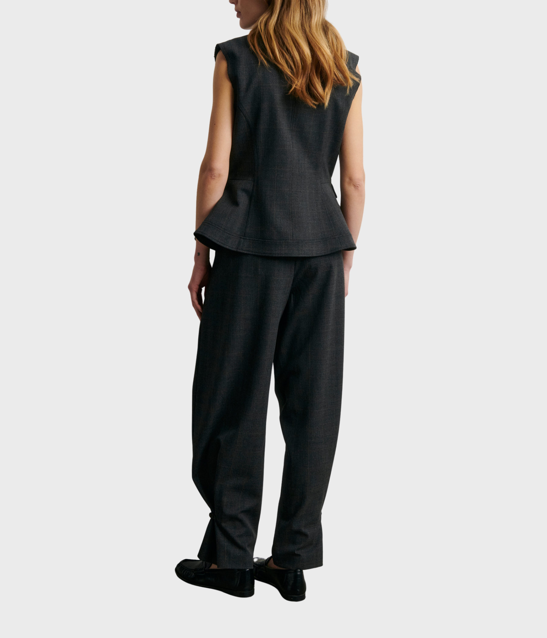 Anjou Trousers (Dark grey melange)