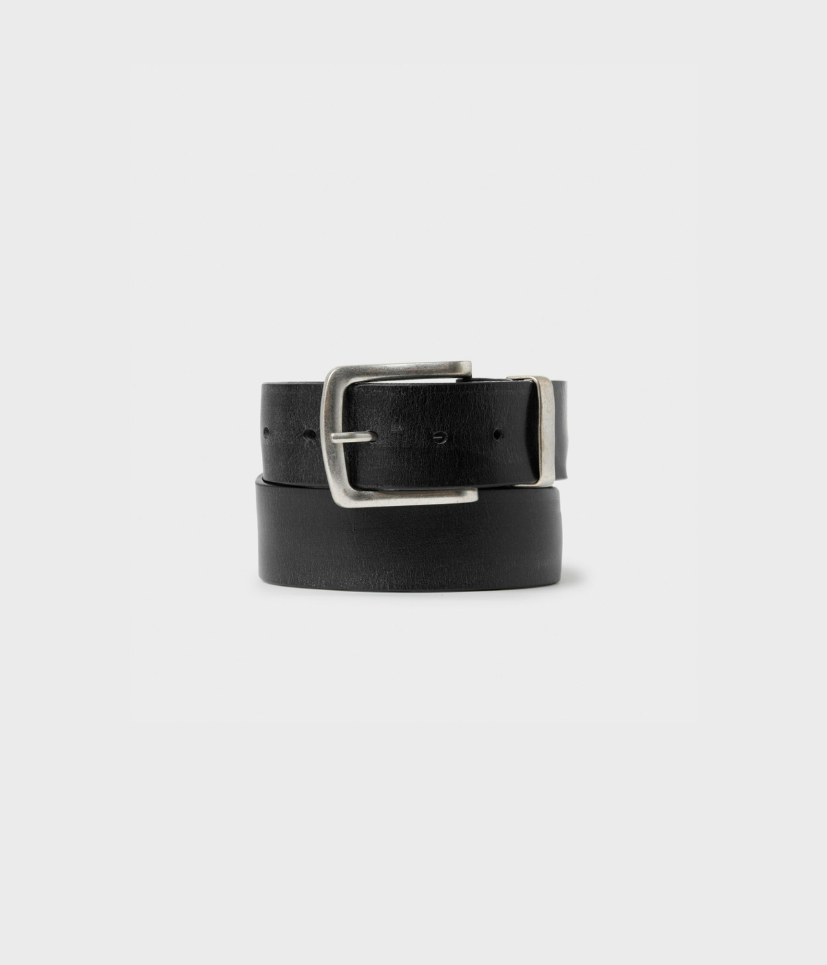 August. (0001 Black)