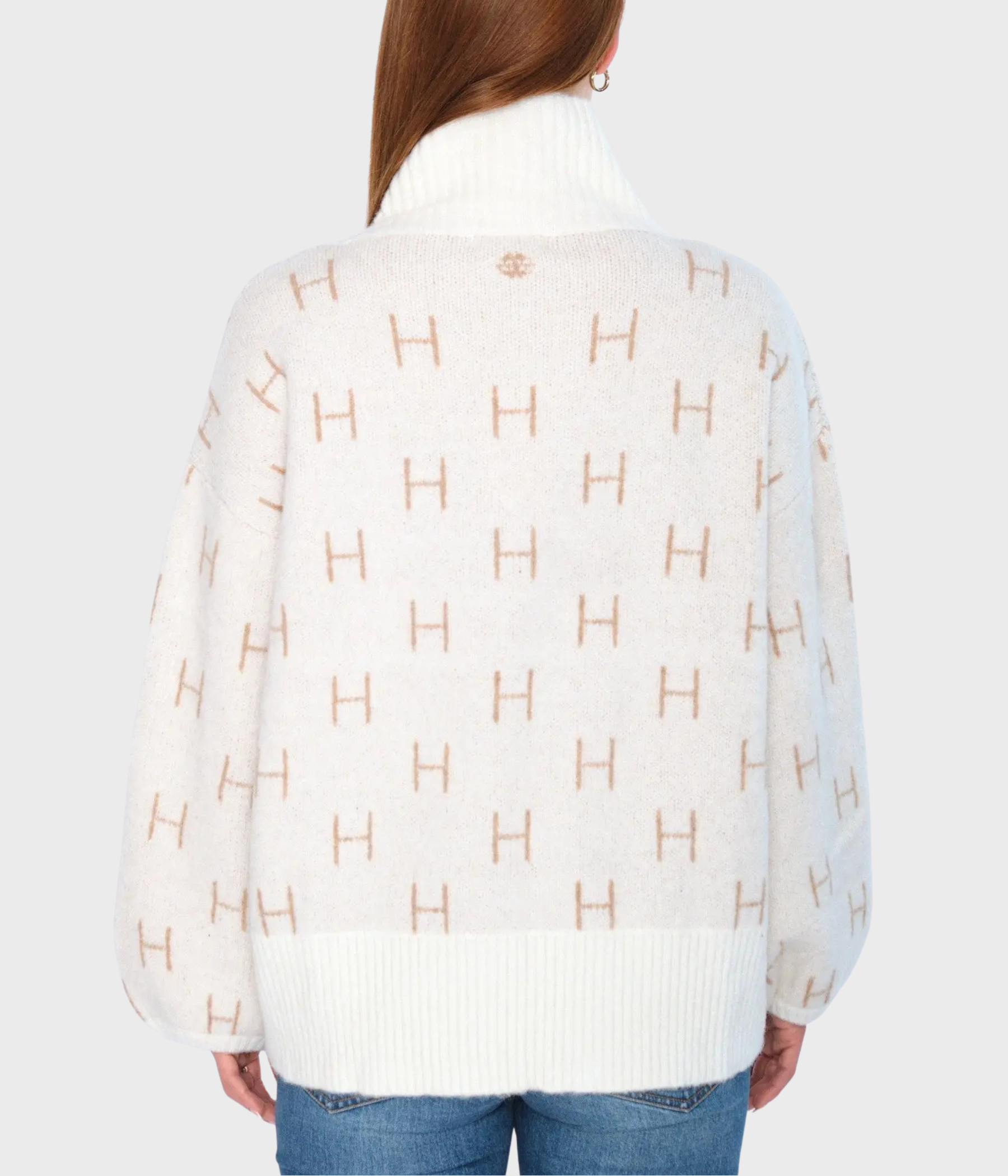 Fam Sweater Short. (000 White)