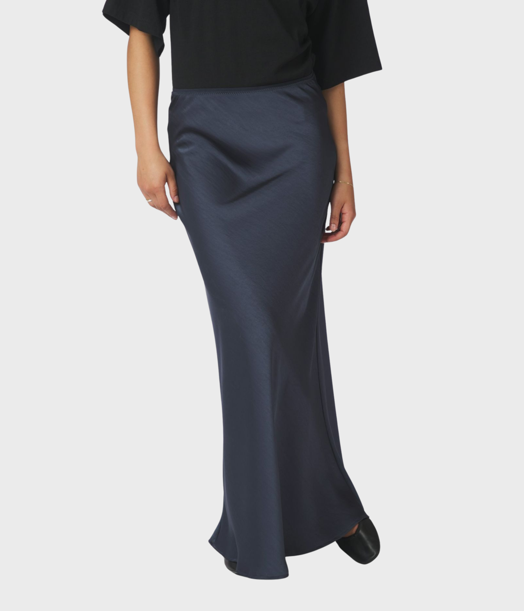 Vicky Heavy Sateen Skirt. (678 Midnight Blue)
