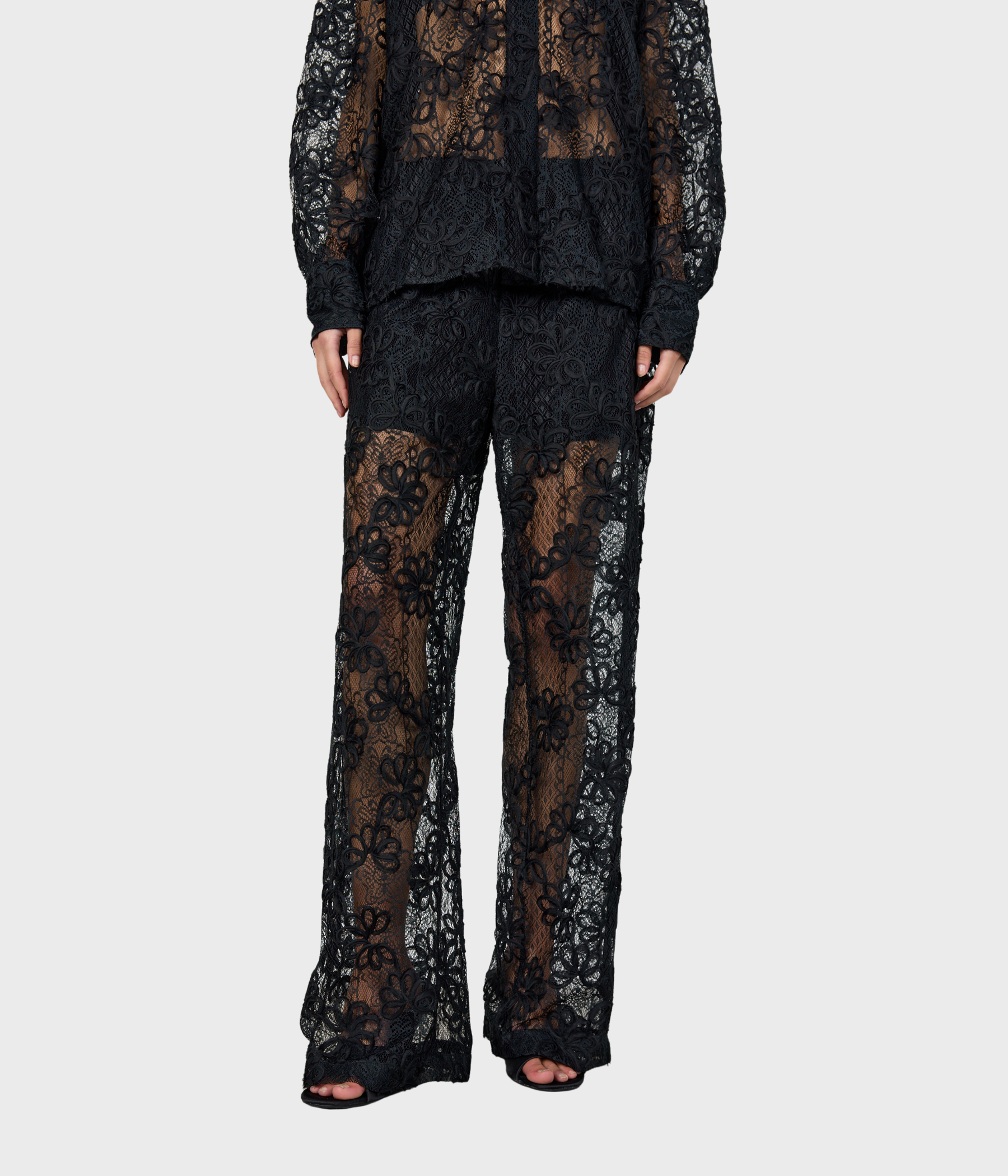 LR-OLERA 3. (L999 - BLACK)