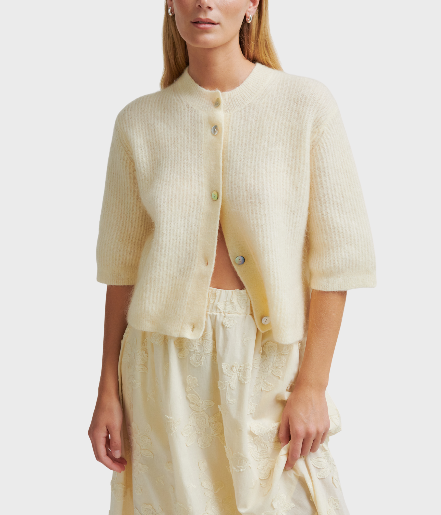 Andrea Knit Rib Cardigan. (2063 Alabaster Gleam)