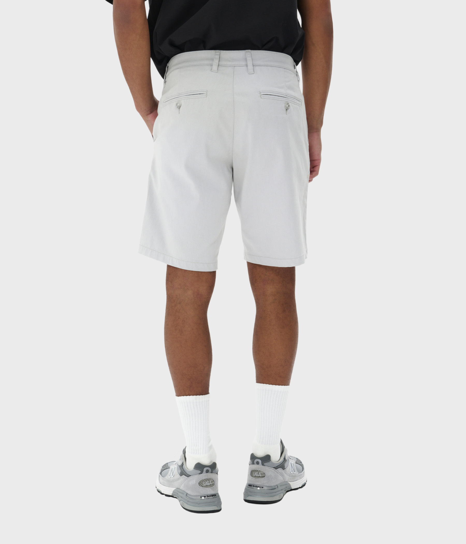 Mathomas Short (144201Lunar Rock)