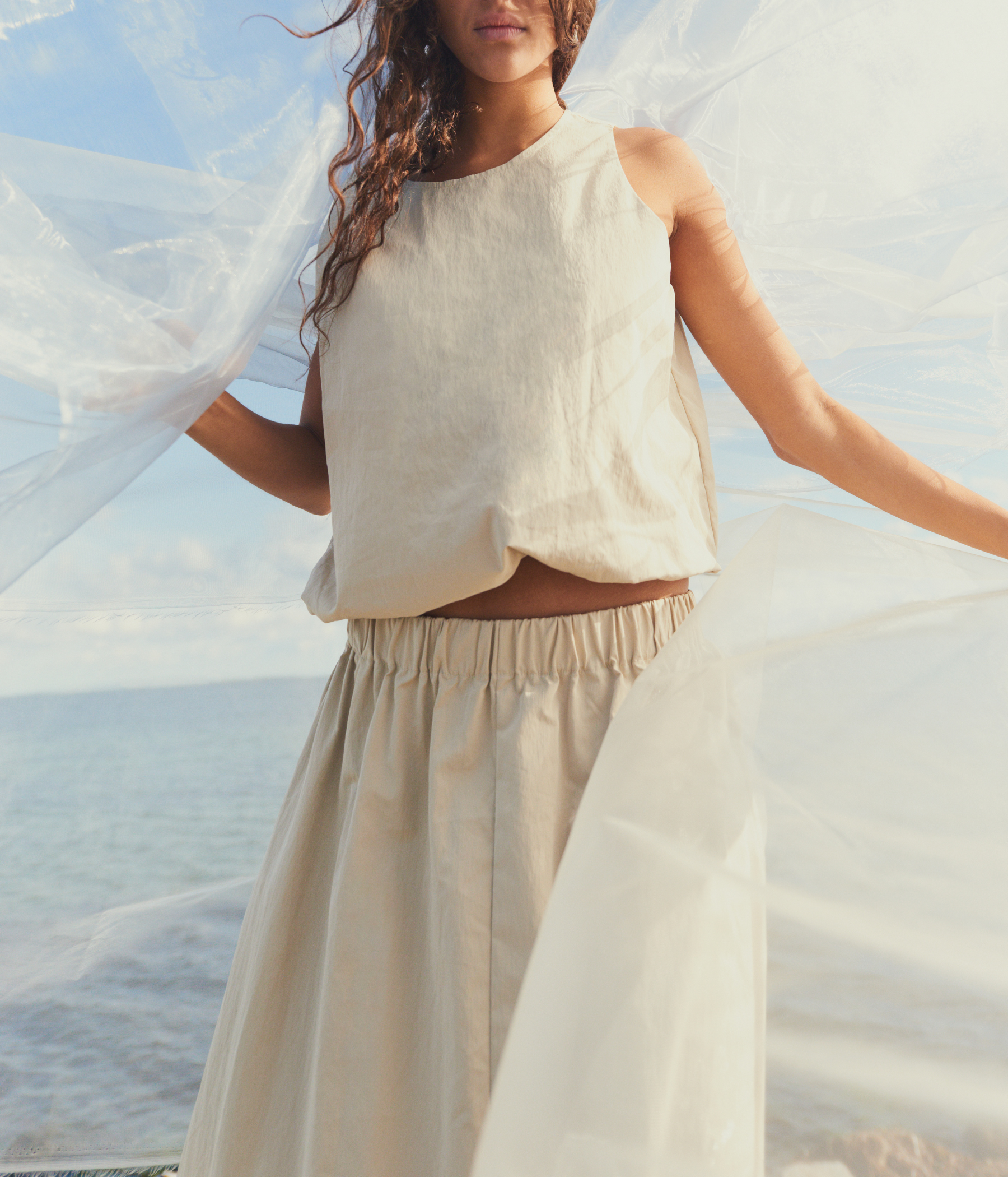 LR-LEA 1 (L181 - BEACH SAND)