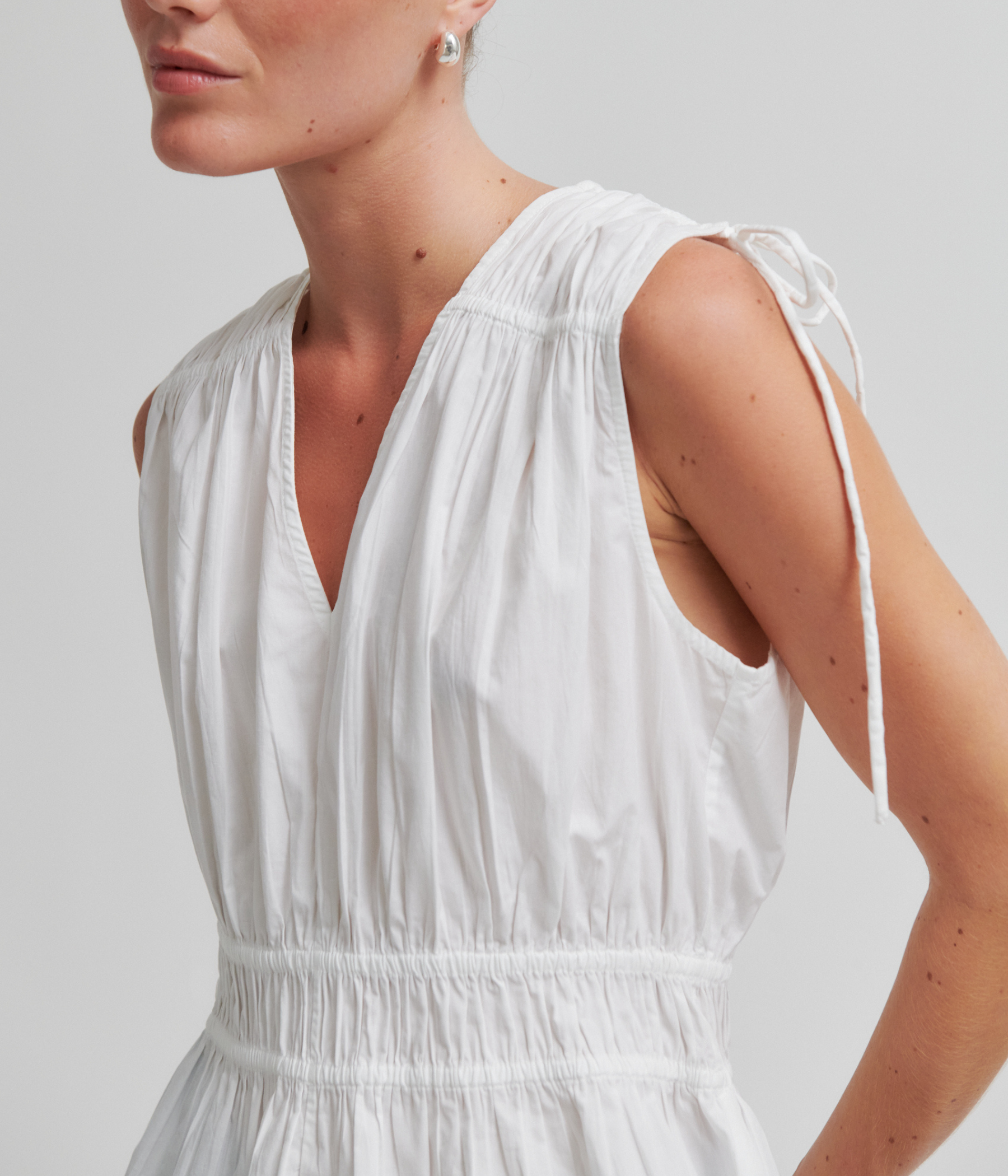 Carpi Top (1001 White)