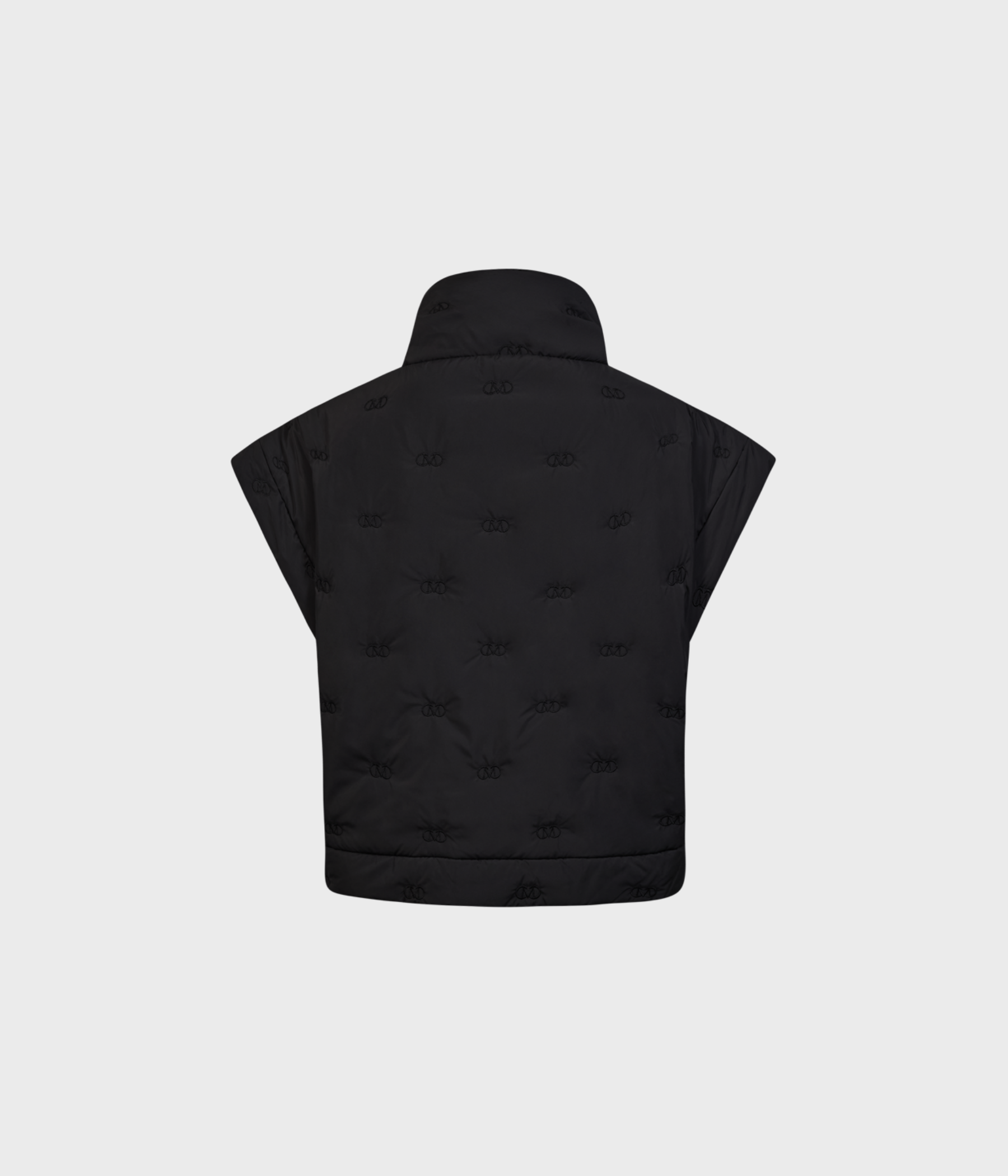 Cmnetti-Cape (1000Black)