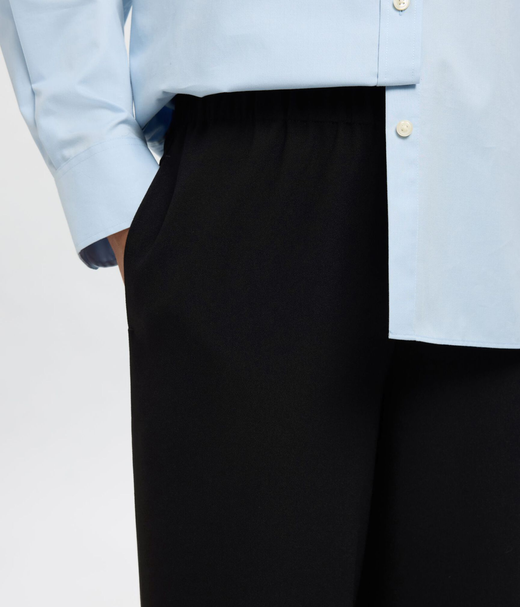 SLFTINNI-RELAXED MW WIDE PANT N NOOS. (Black)