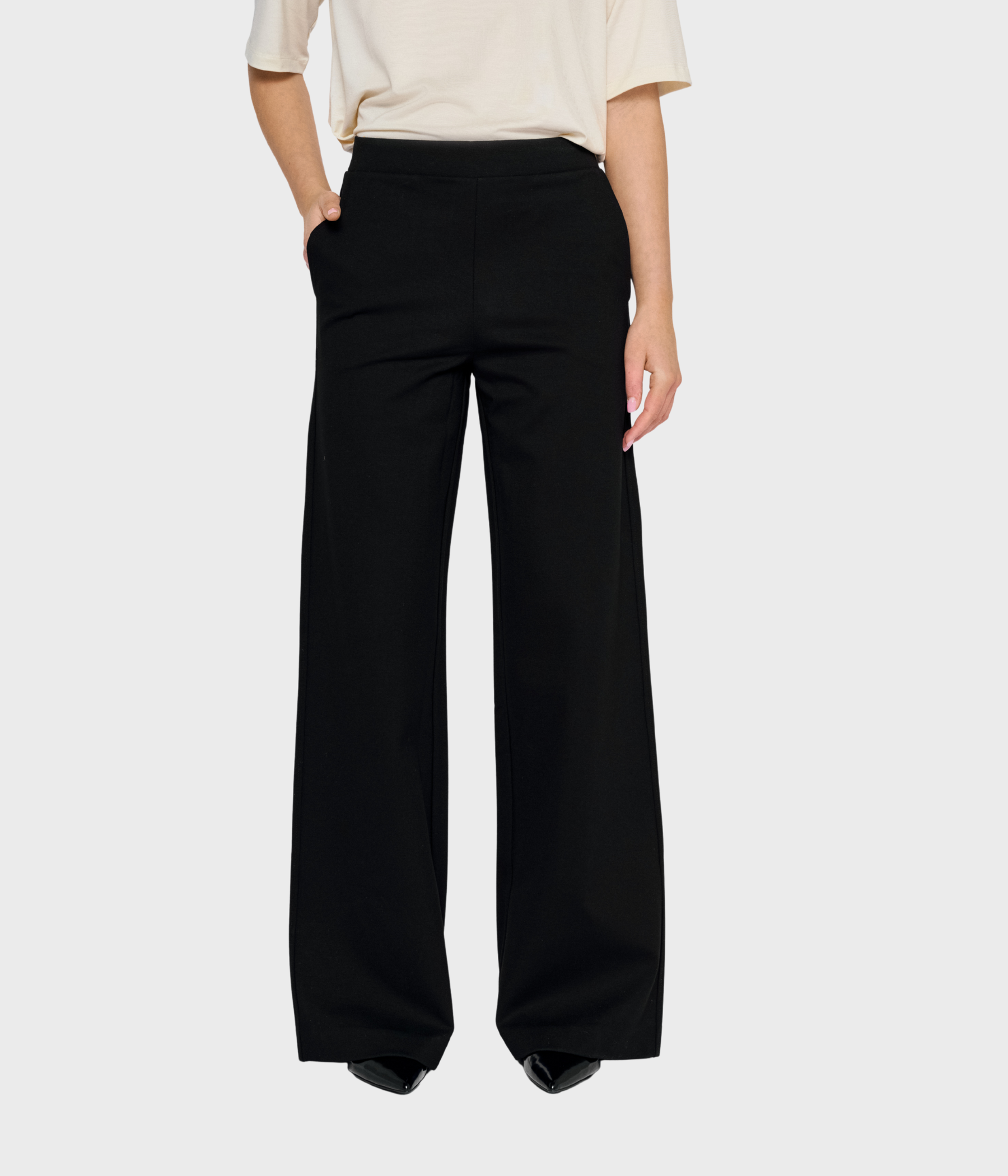 LEIA PANTS (5000 BLACK)