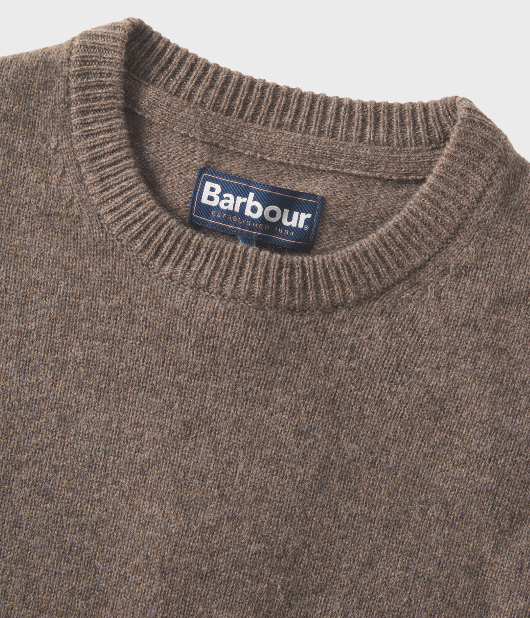 Barbour Essential Patch Crew (ST71 Stone)
