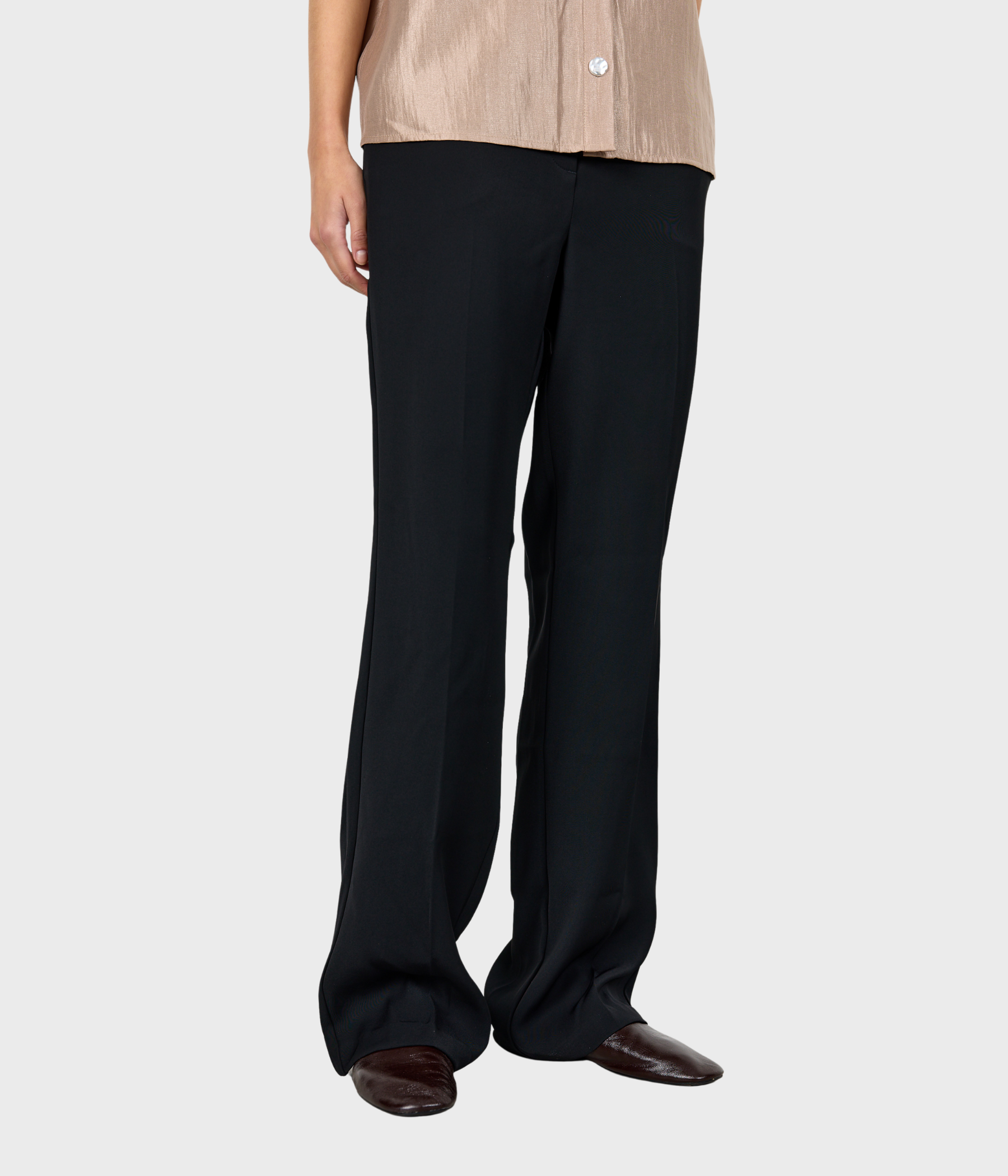LR-OMIRA 1. (L999 - BLACK)