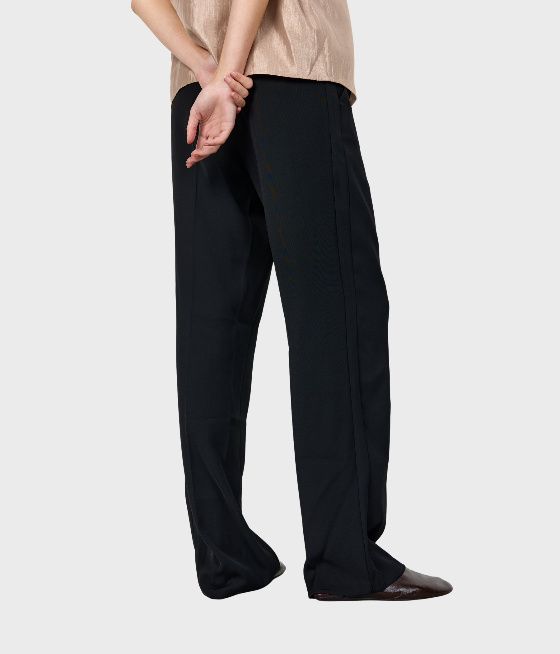 LR-OMIRA 1. (L999 - BLACK)