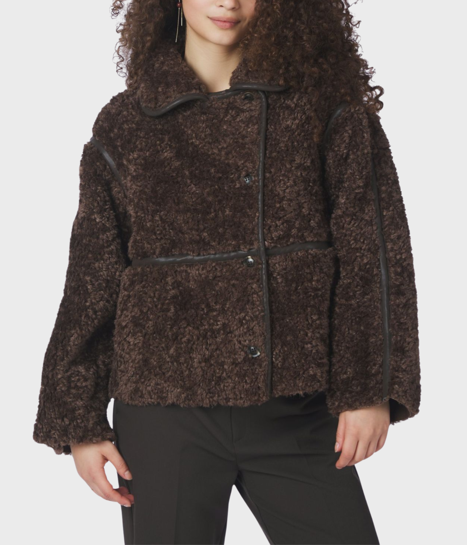 Castor Faux Fur Jacket. (676 DARK BROWN)