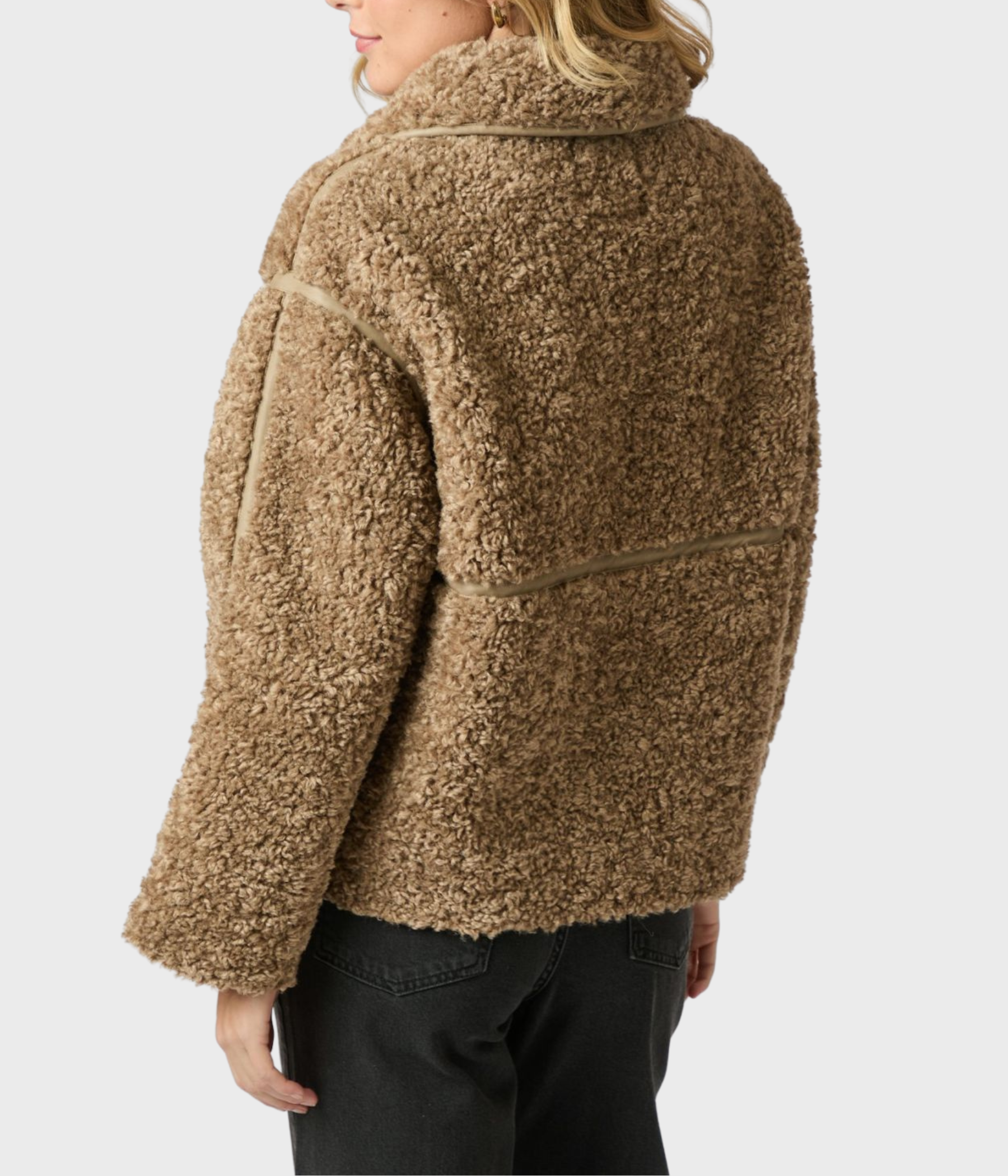 Castor Faux Fur Jacket. (214 Taupe)