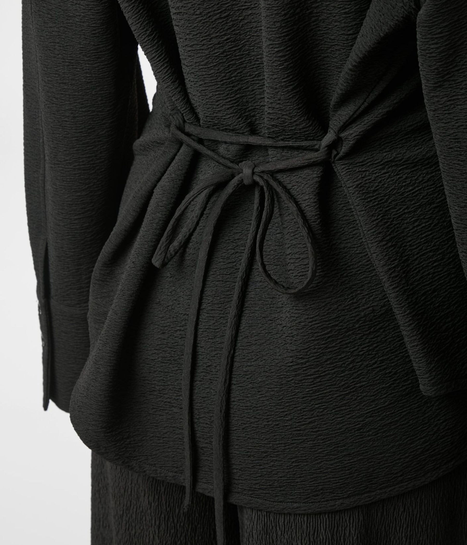 Waldita Structure Shirt (100 Black)