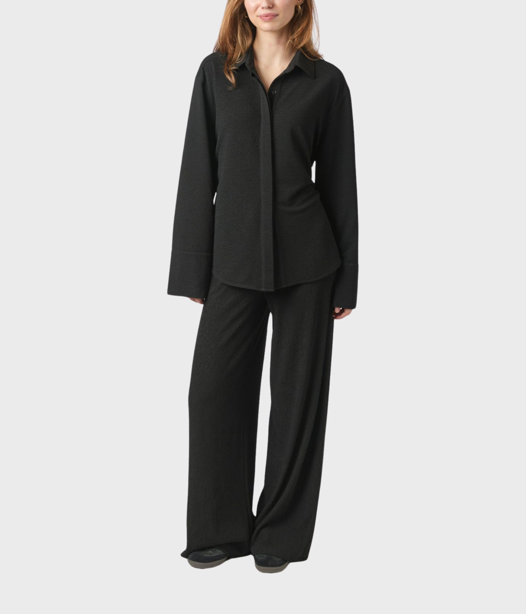 Waldita Structure Shirt (100 Black)