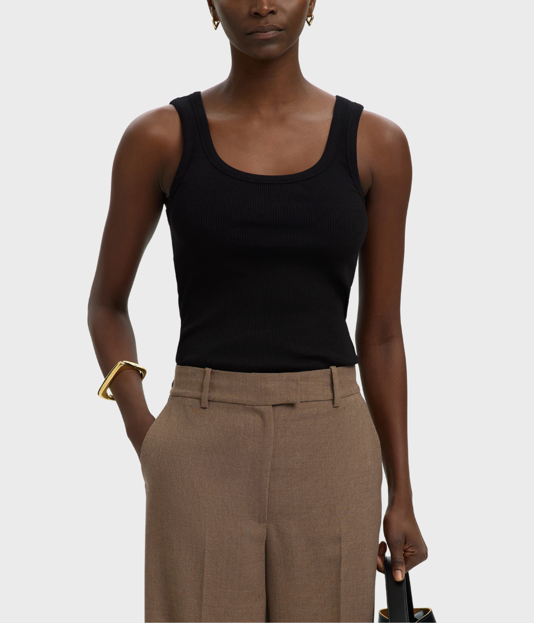 SLFANNA U-NECK TANK TOP NOOS (Black) - D.O. Design Only