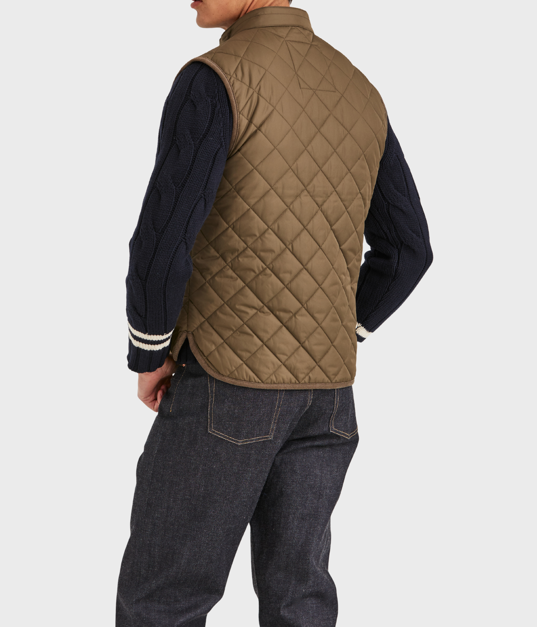Teddy Quilted Vest. (75 Olive)
