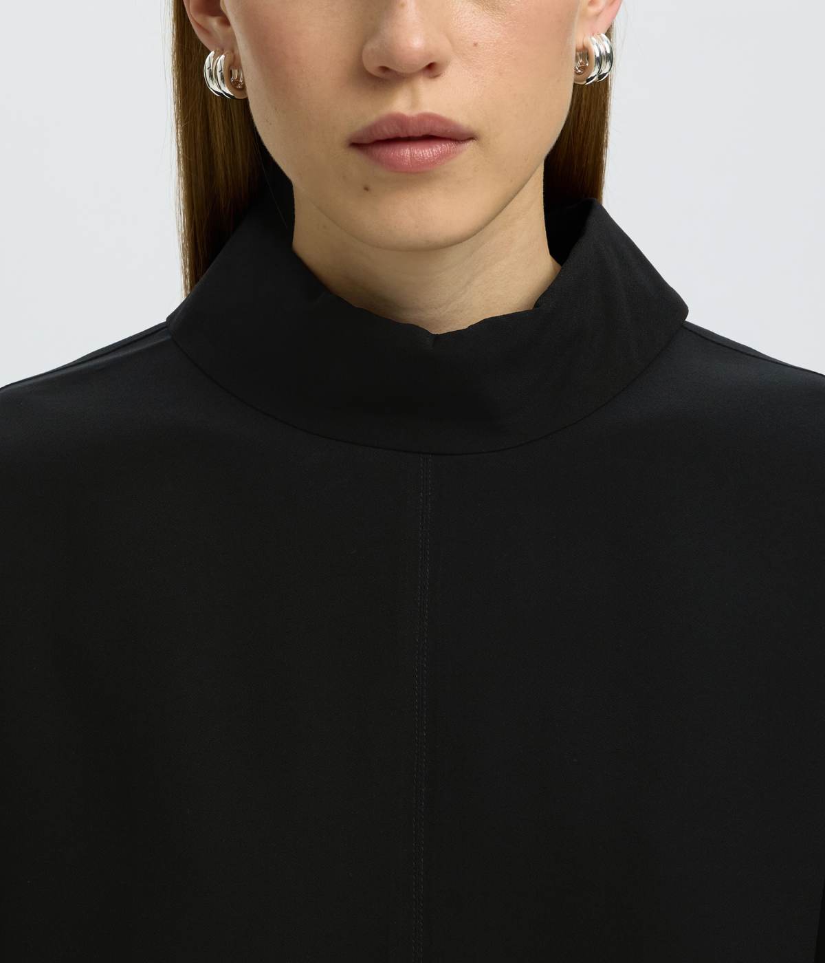 Slwsoler Regular Ls High Neck Top (Black)