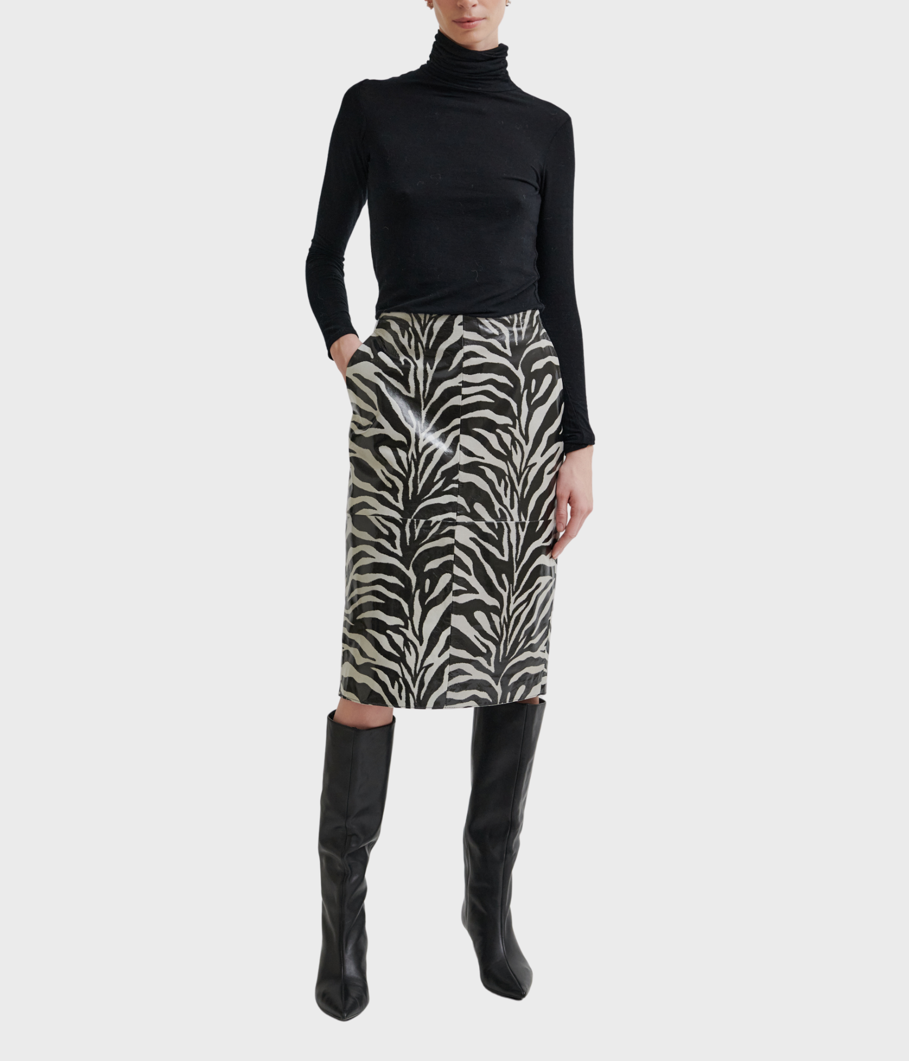 Seba Leather Skirt (8001 Black)
