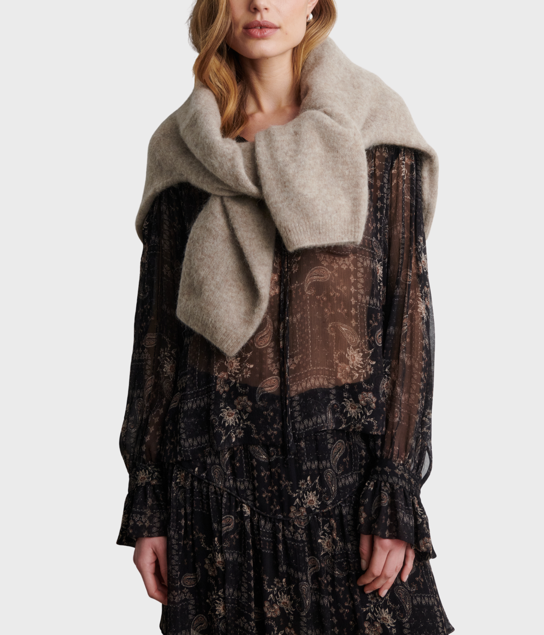 Paislia Frill Blouse (Black)