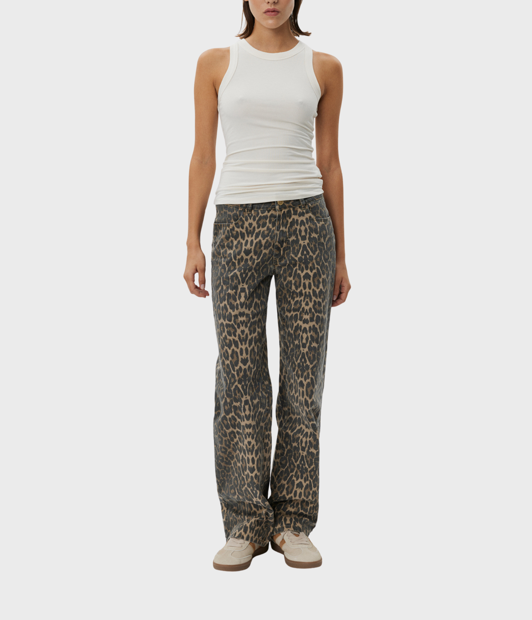 JULLIESW TOP. (0109 Off White)