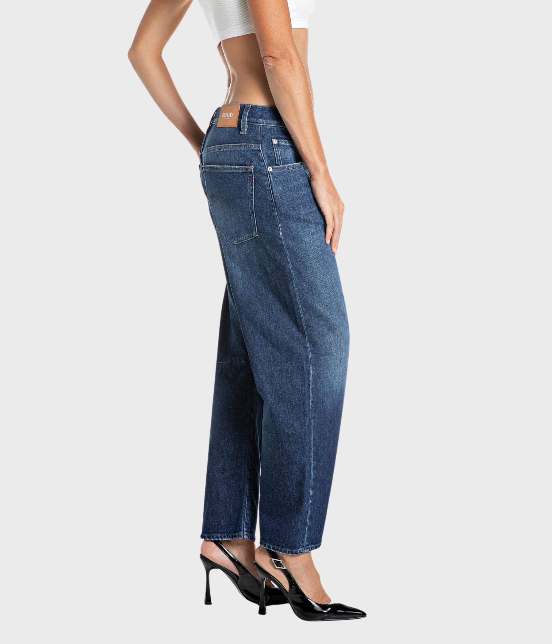 Janie (C007 DARK BLUE dark enzymatic stone wash)