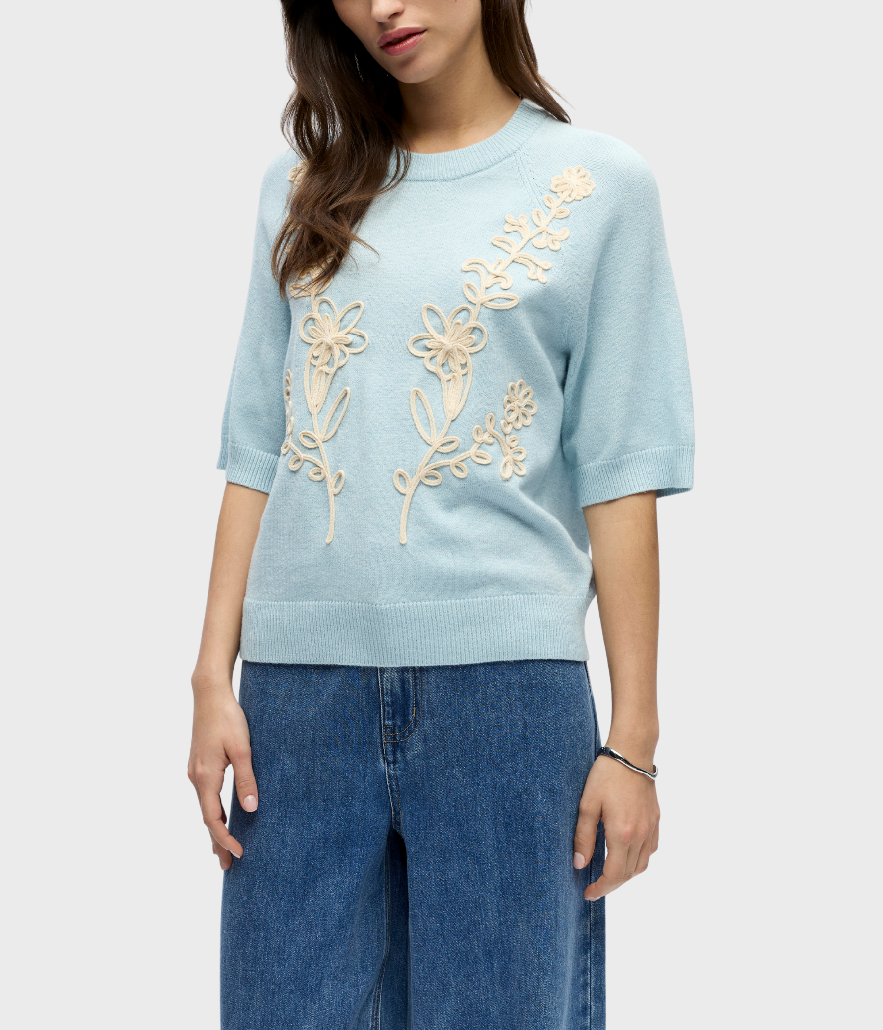 OBJLANEY RUBIN SS PULLOVER E DIV Noos. (Winter Sky Detail:Melange sandshell floral emb)