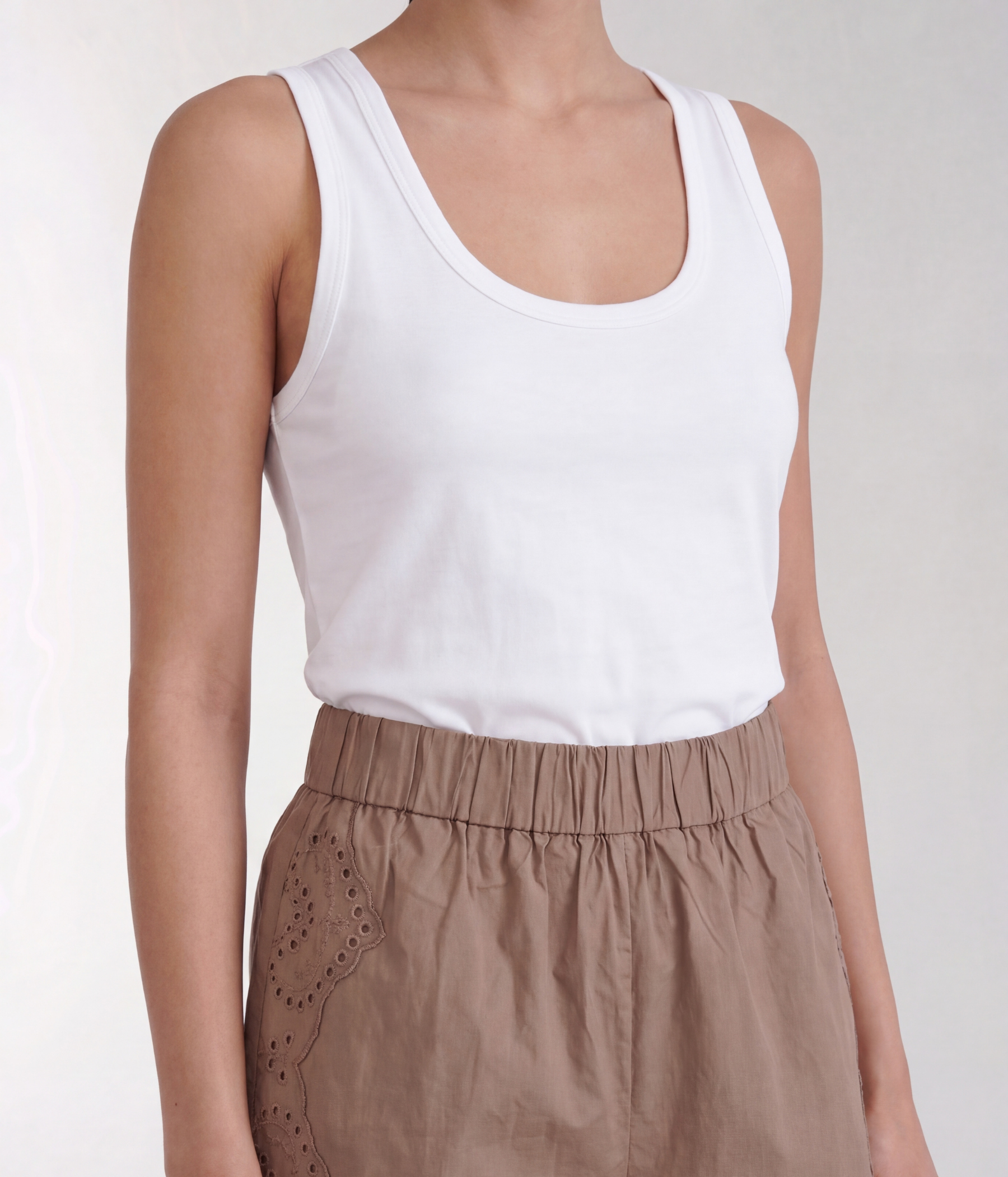 Lr-Paloma 3 (1000 White)