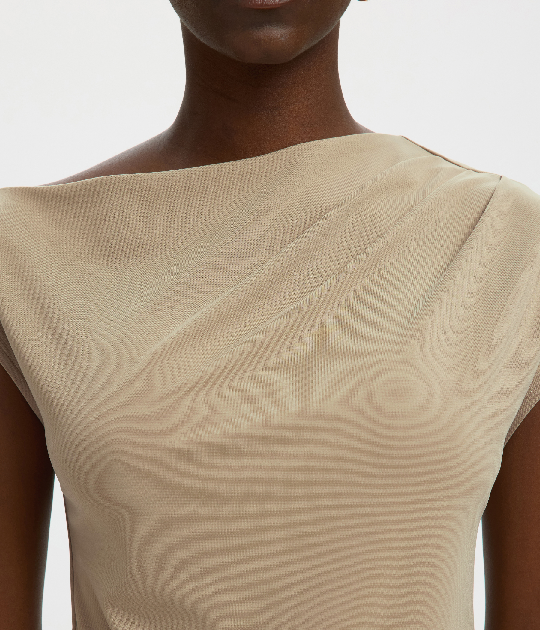 SLFMOLLY SS TOP (Weathered Teak) - D.O. Design Only