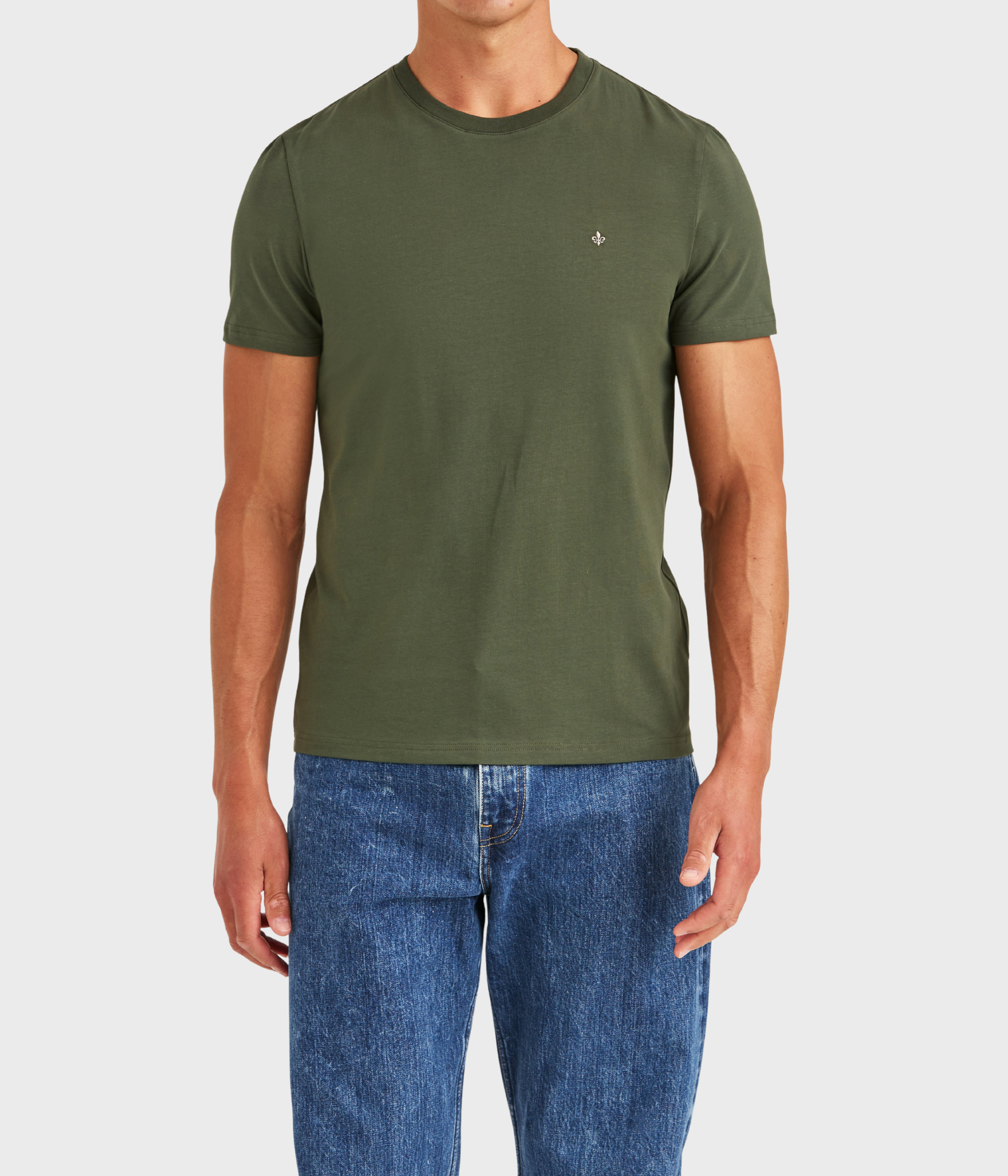 James Tee. (78 Olive)