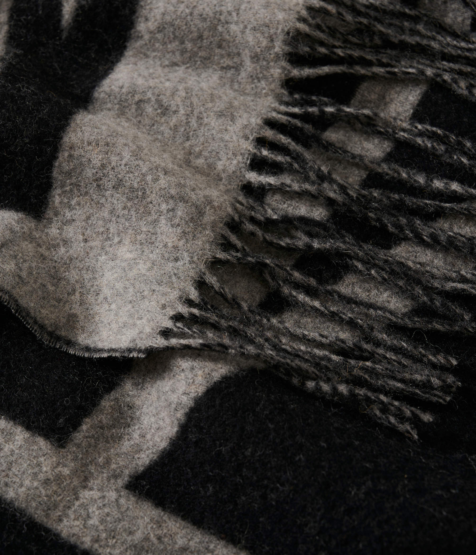 Myrtheiw Logo Scarf (900013072 MEDIUM GREY MELANGE LOGO)