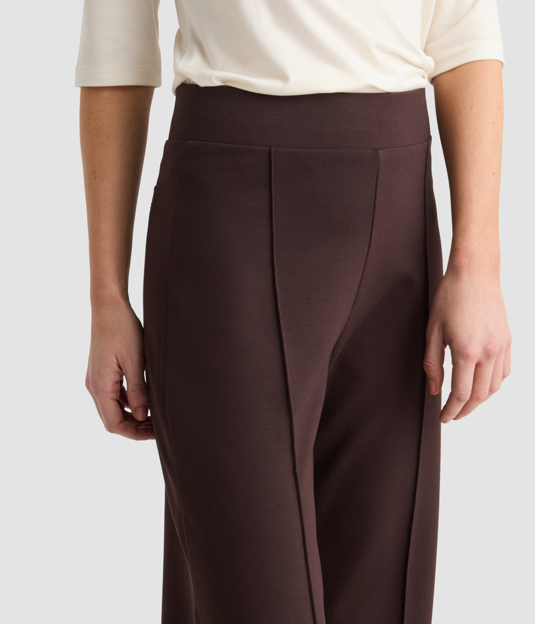 LAIKA PANTS (1110 AUBURN)